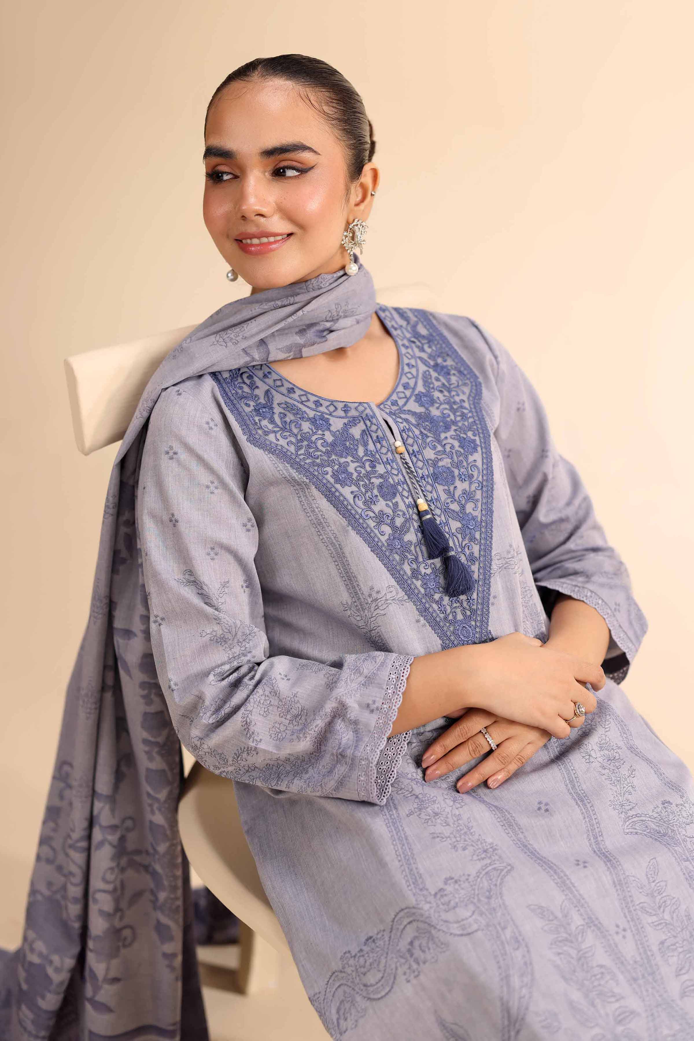 Nishat | Cross Season Edit | 42501048 - Aqsa Fabrics
