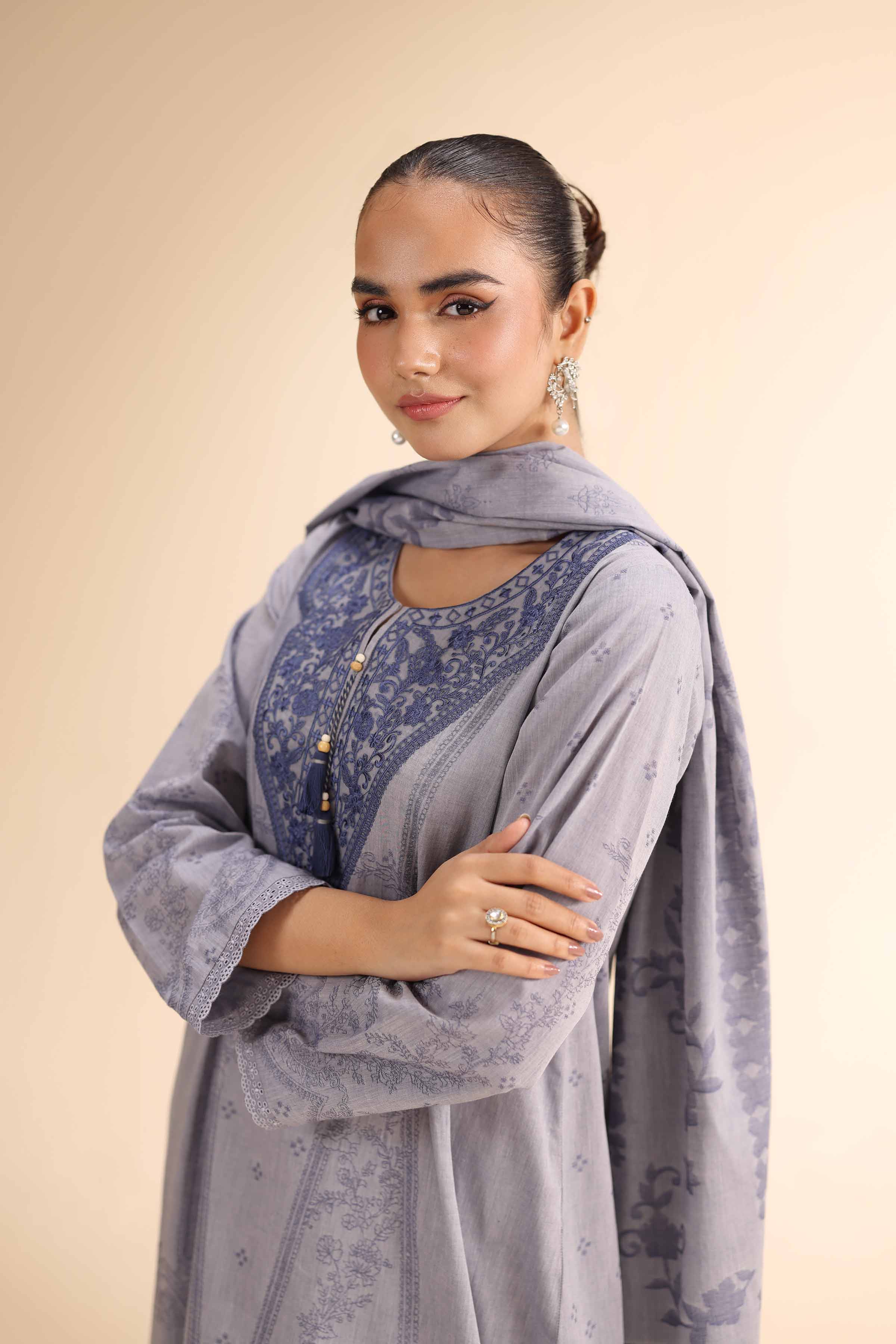 Nishat | Cross Season Edit | 42501048 - Aqsa Fabrics