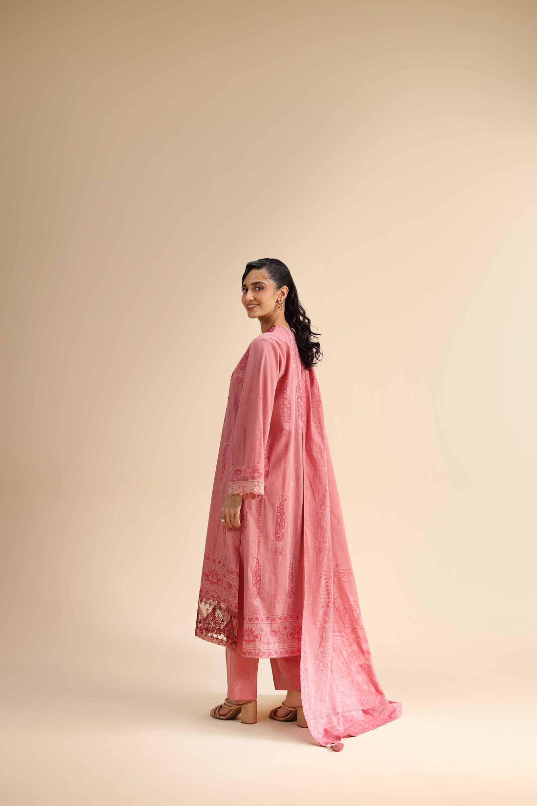 Nishat | Cross Season Edit | 42501050 - Aqsa Fabrics