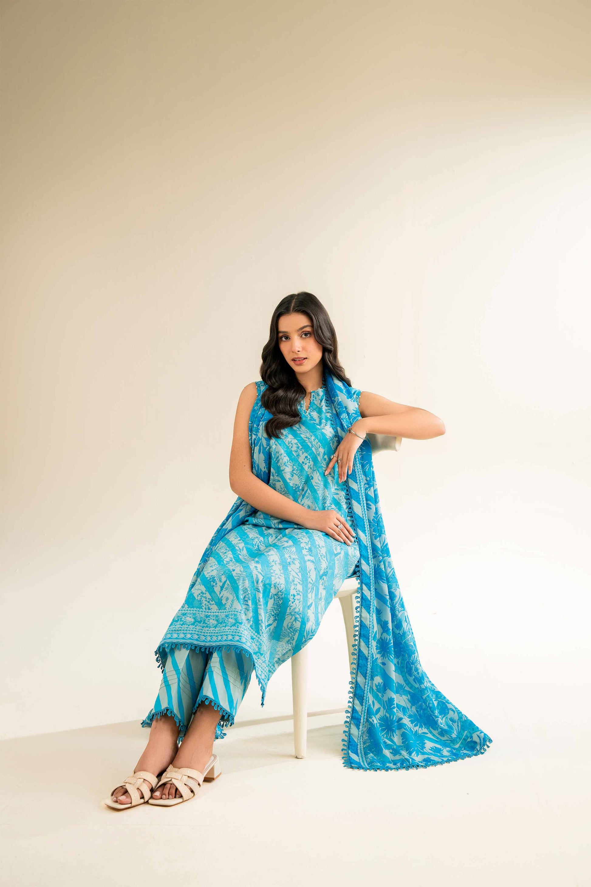 Nishat | Cross Season Edit | 42501068 - Aqsa Fabrics