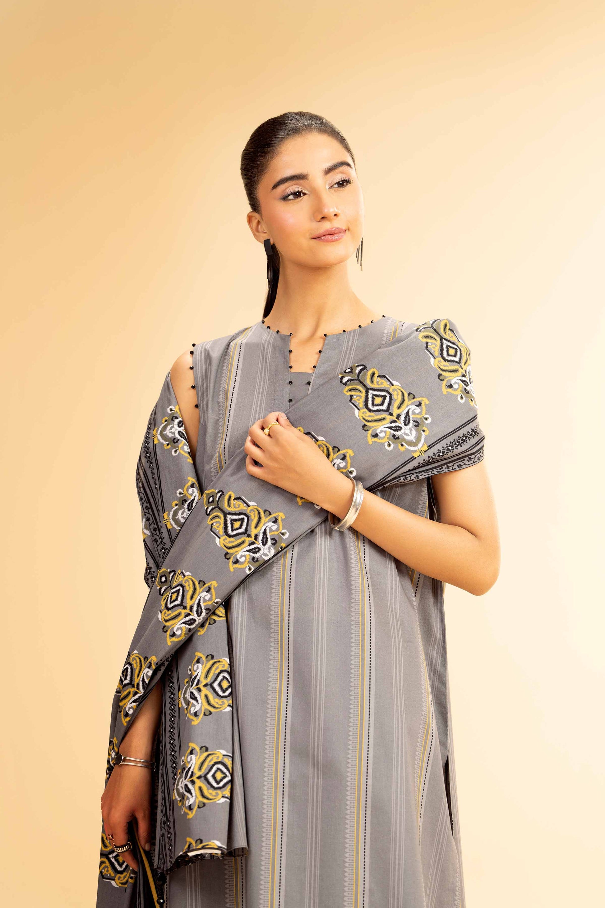 Nishat | Cross Season Edit | 42501075 - Aqsa Fabrics