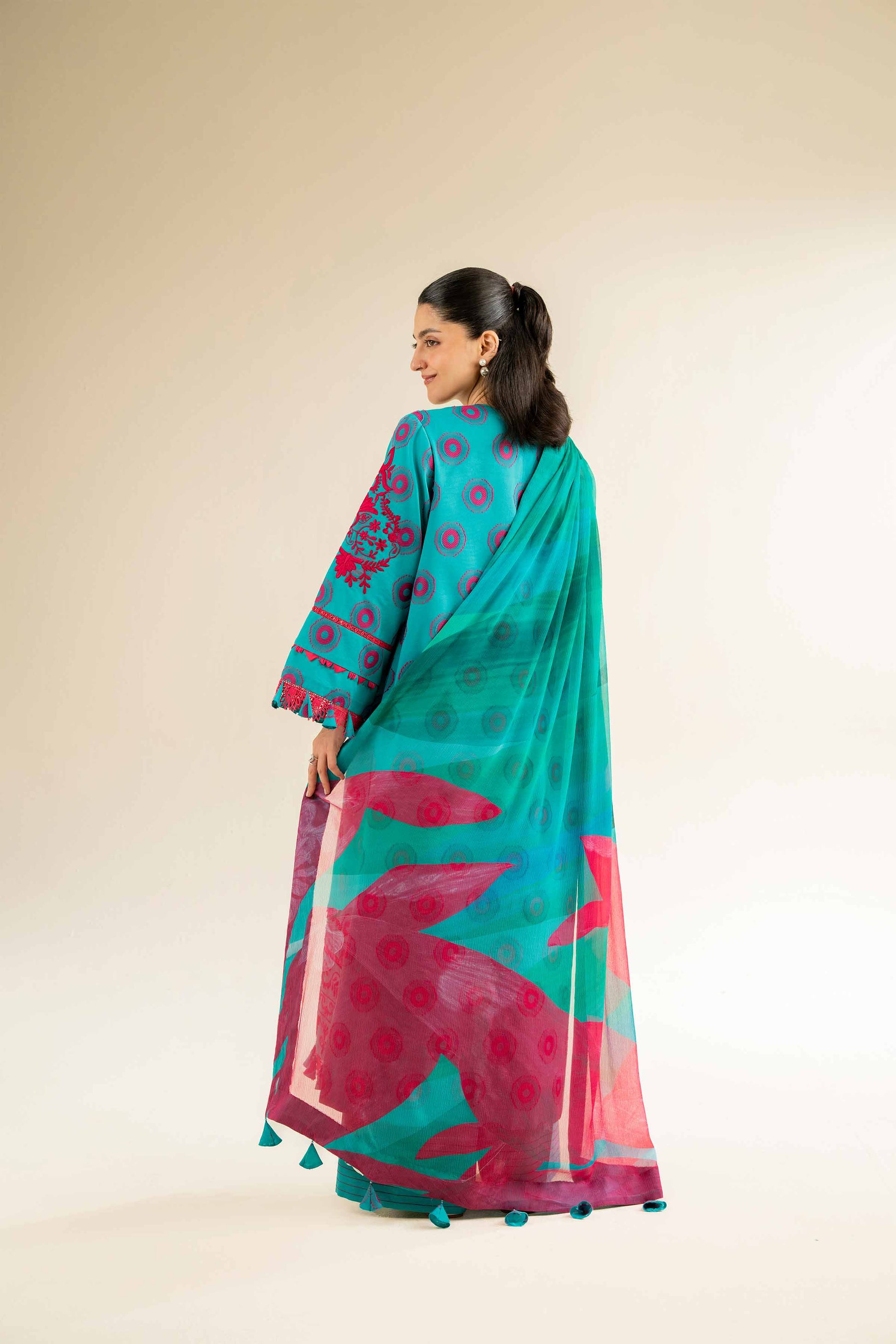 Nishat | Cross Season Edit | 42501094 - Aqsa Fabrics
