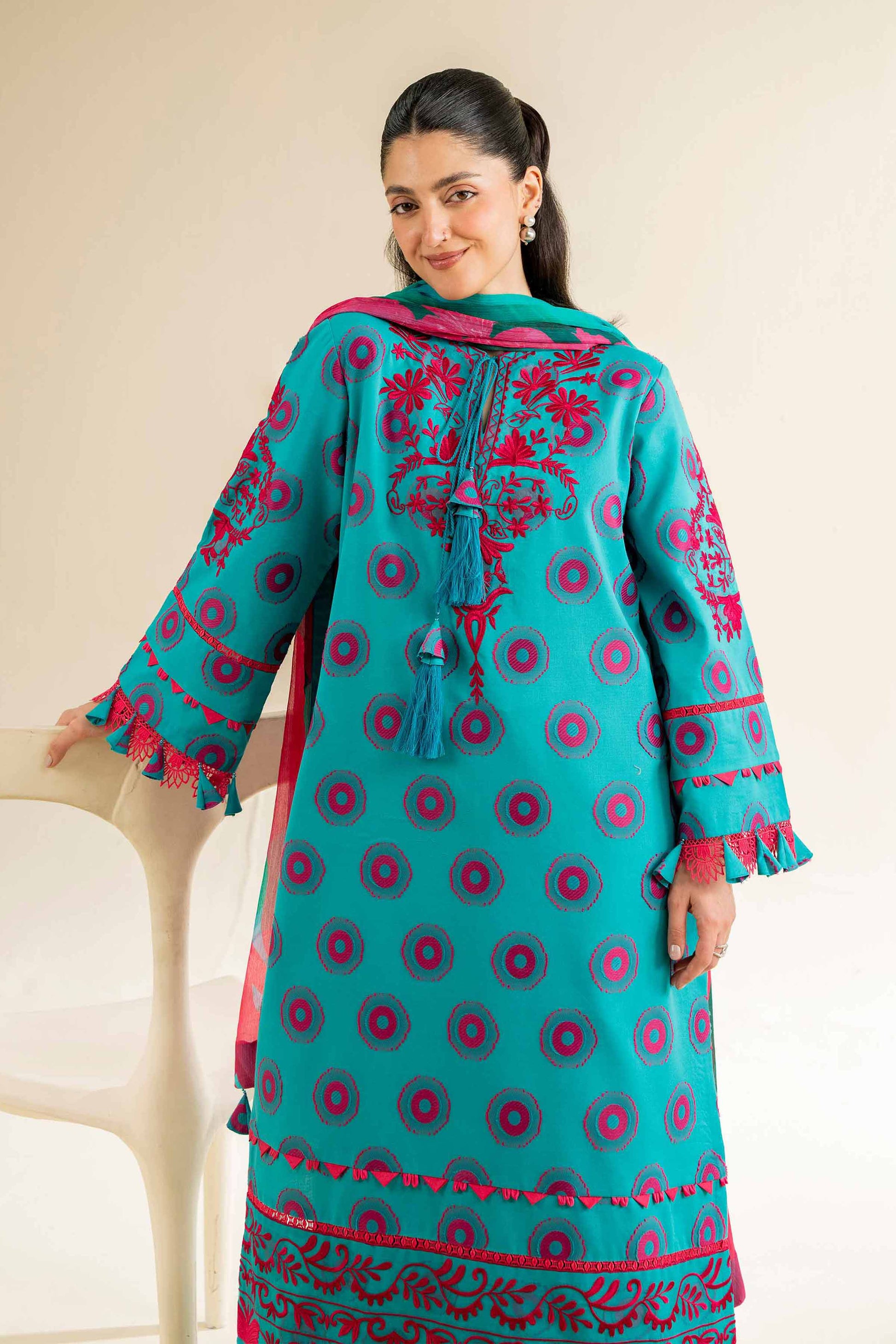 Nishat | Cross Season Edit | 42501094 - Aqsa Fabrics