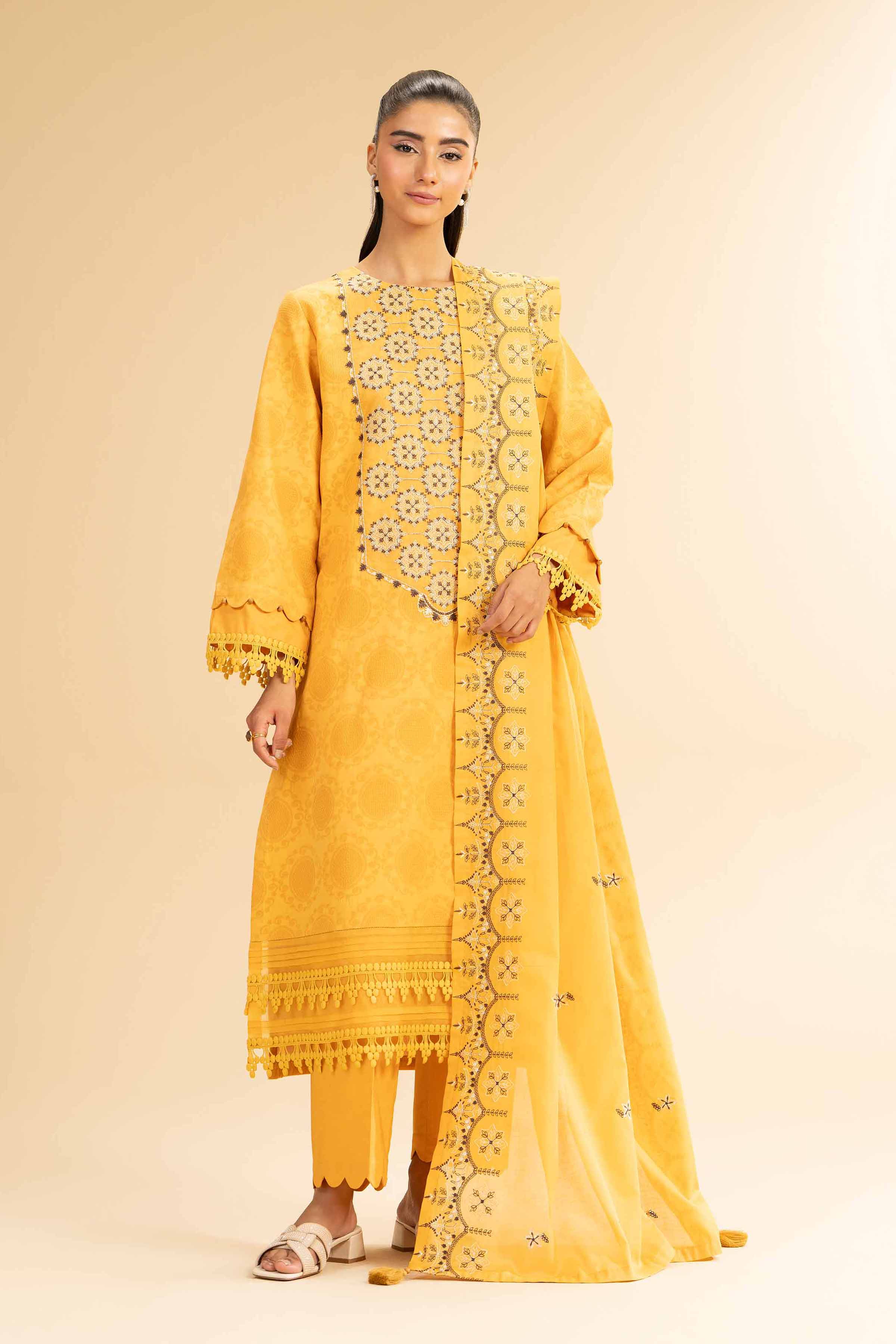 Nishat | Cross Season Edit | 42501100 - Aqsa Fabrics