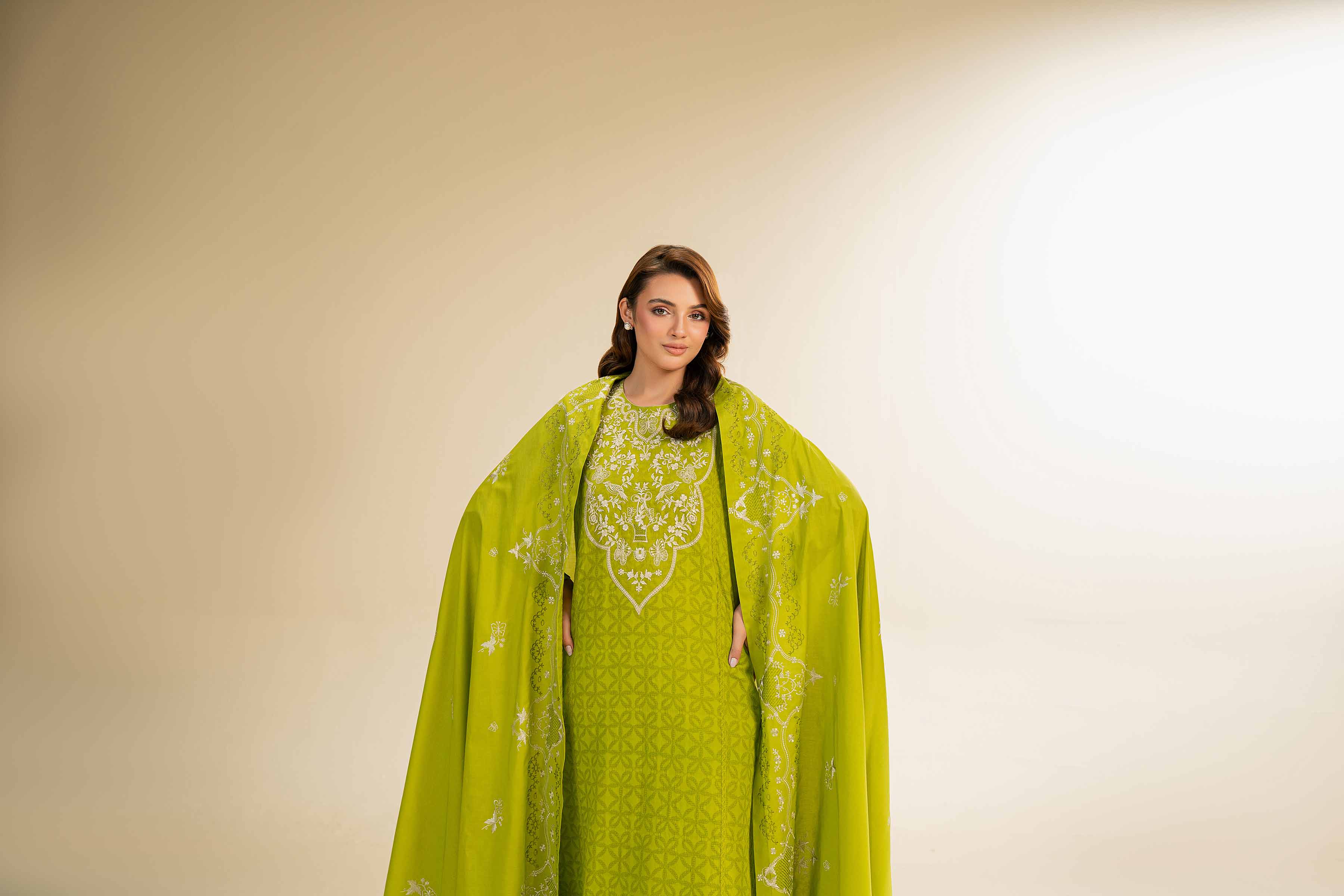 Nishat | Cross Season Edit | 42501101 - Aqsa Fabrics