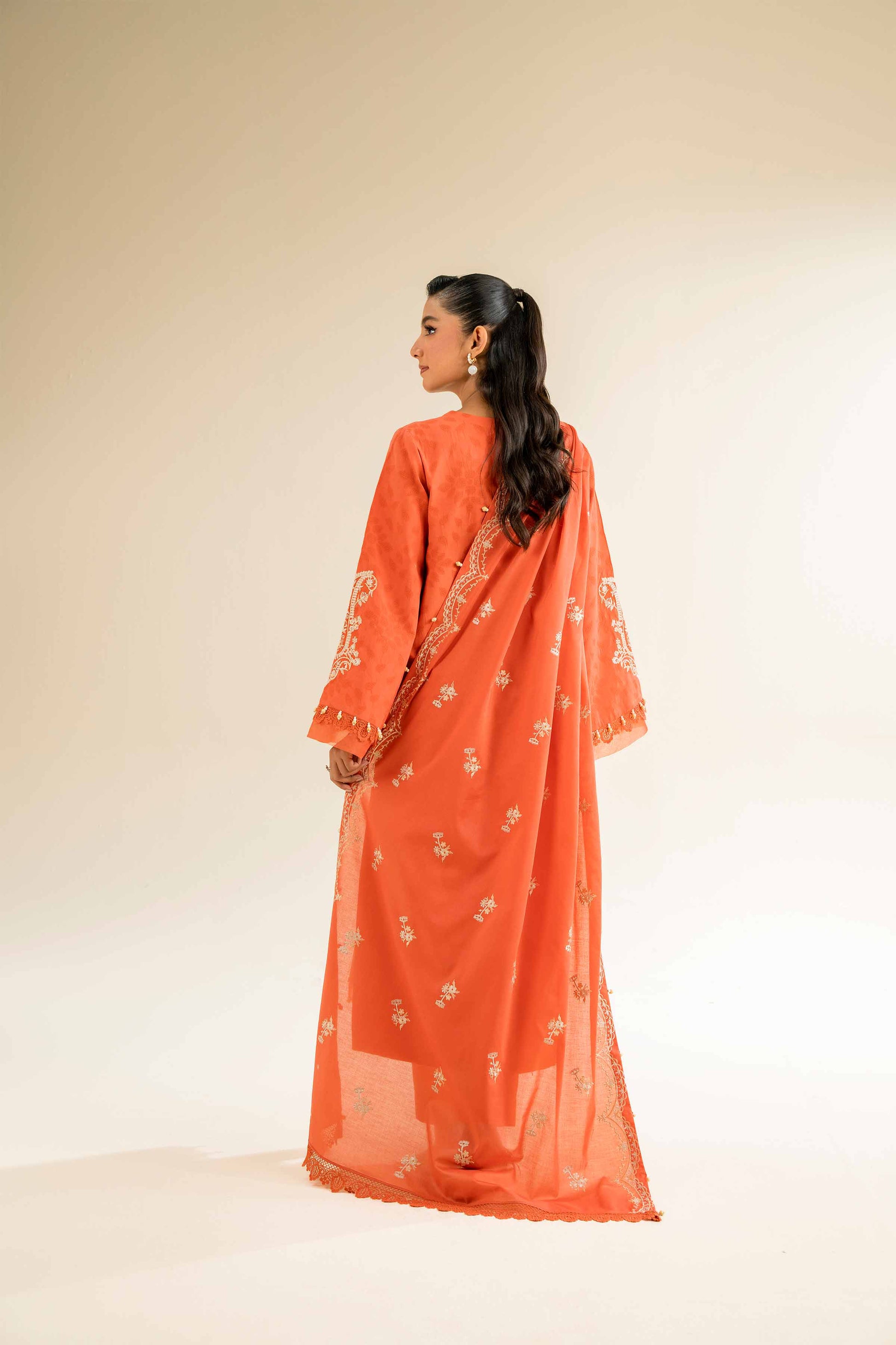 Nishat | Cross Season Edit | 42501102 - Aqsa Fabrics