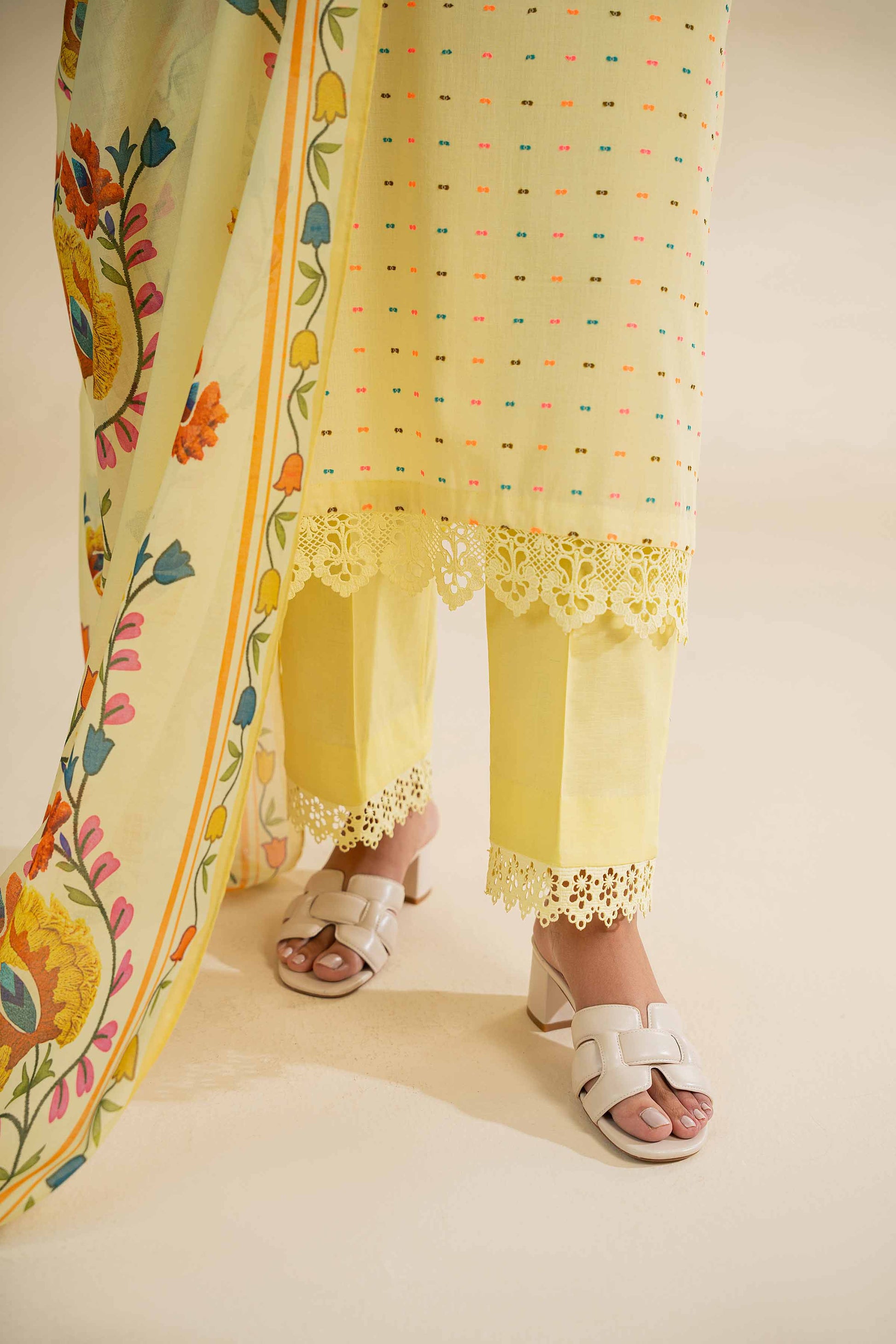 Nishat | Cross Season Edit | 42501111 - Aqsa Fabrics
