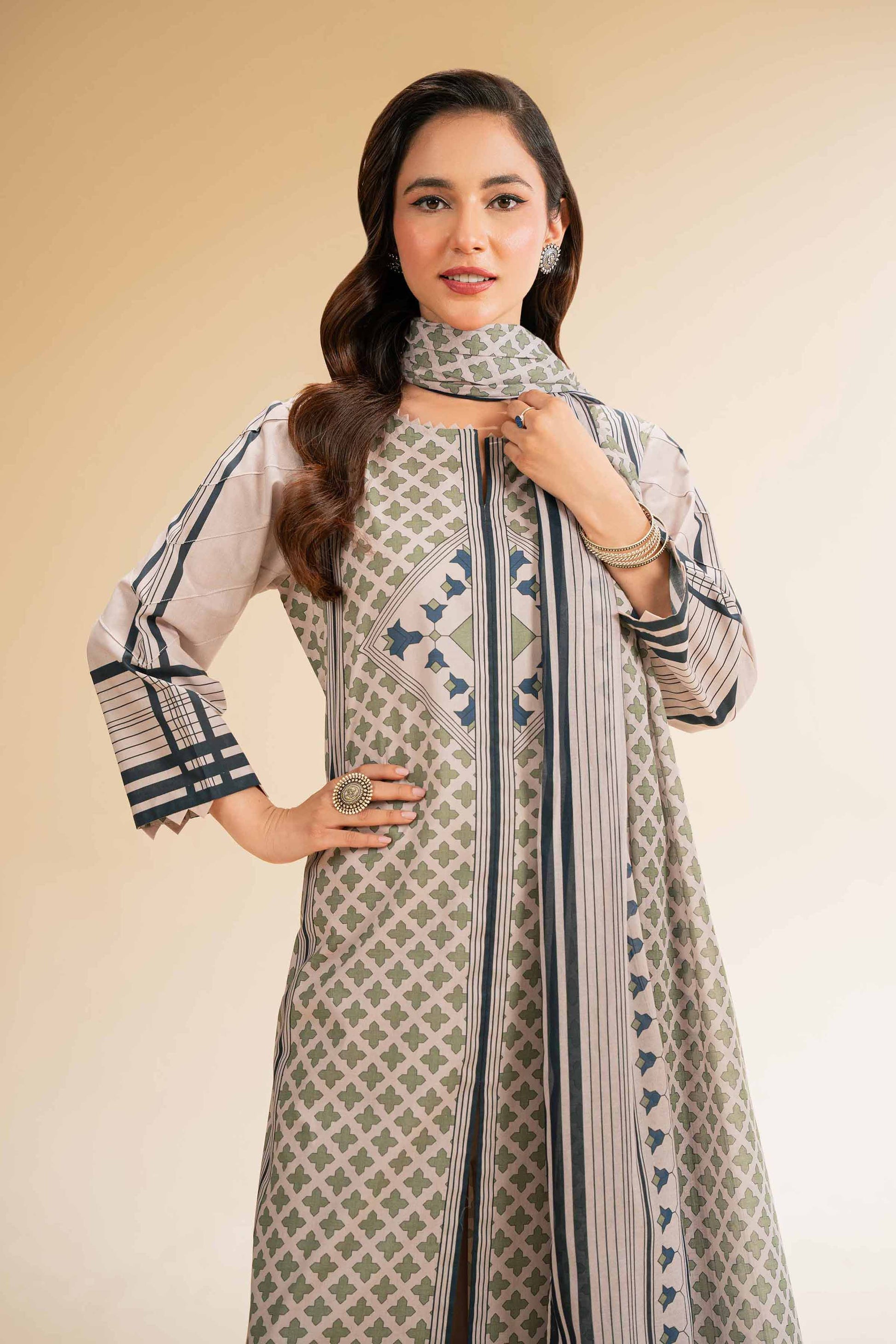Nishat | Cross Season Edit | 42519173 - Aqsa Fabrics