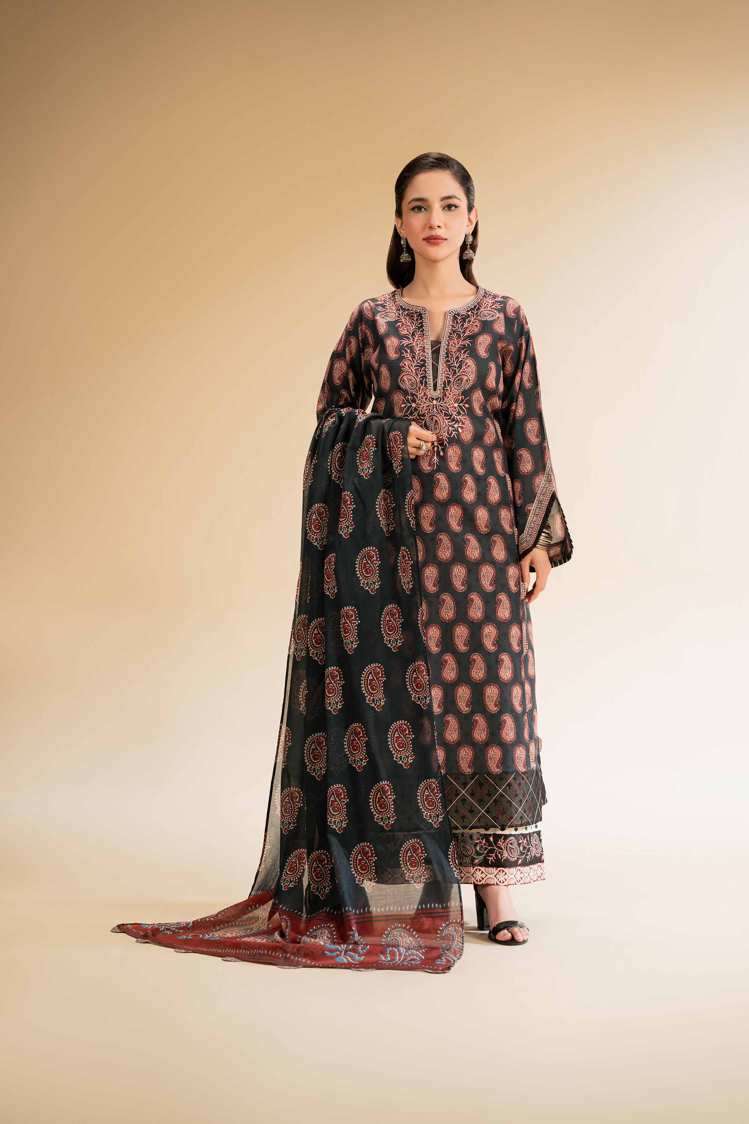 Nishat | Cross Season Edit | 42519175 - Aqsa Fabrics