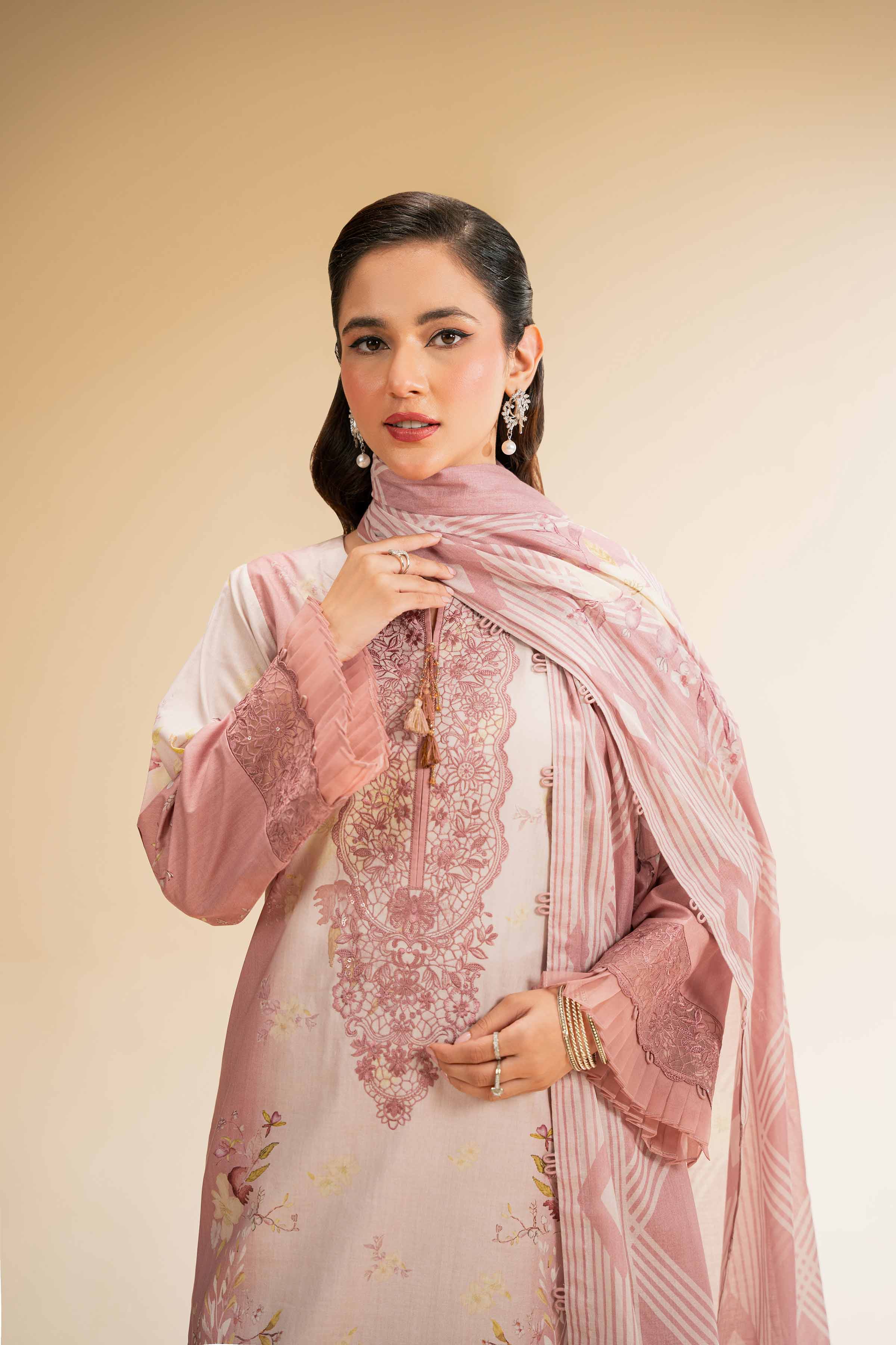 Nishat | Cross Season Edit | 42519176 - Aqsa Fabrics