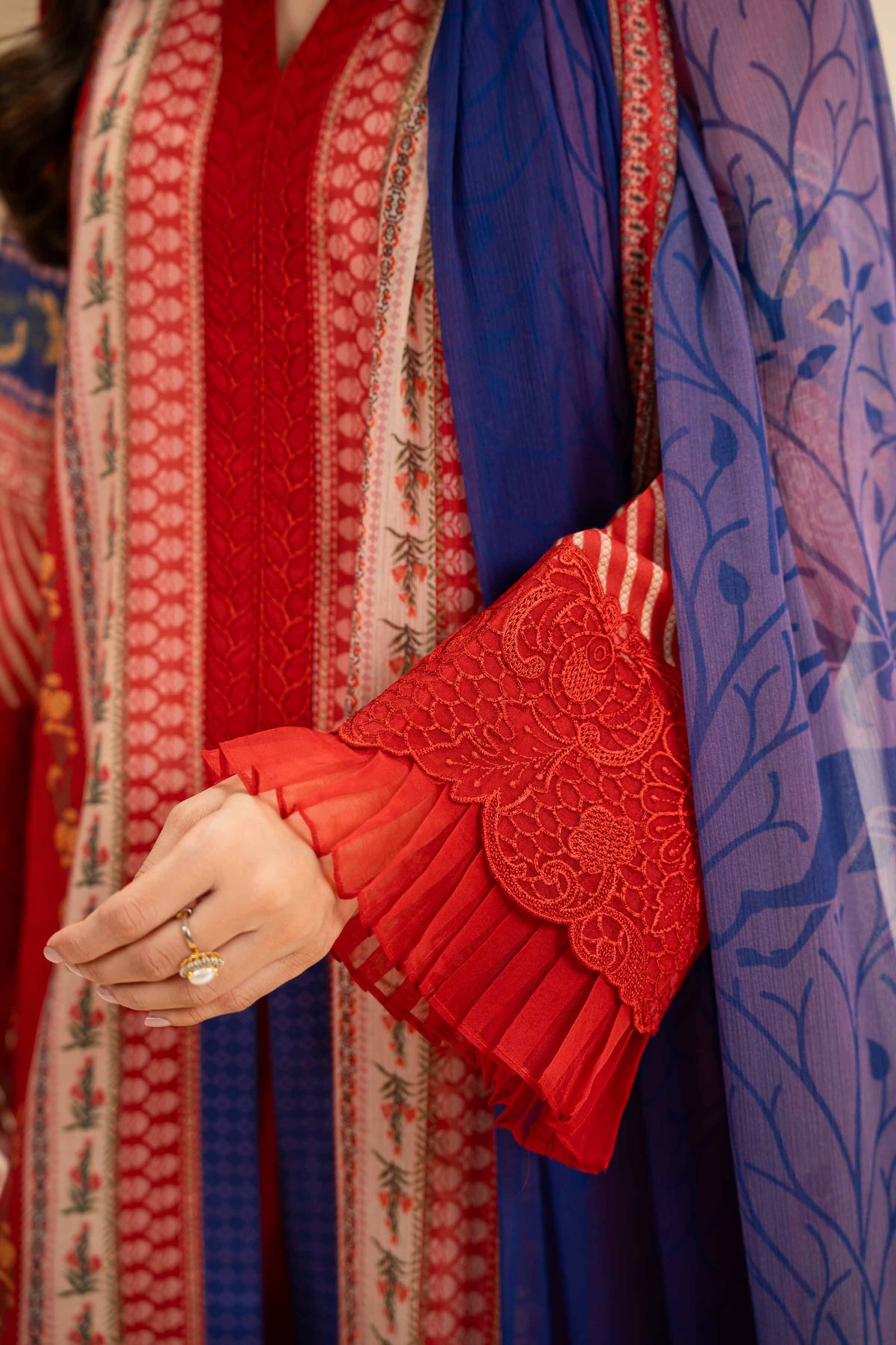 Nishat | Cross Season Edit | 42519396 - Aqsa Fabrics