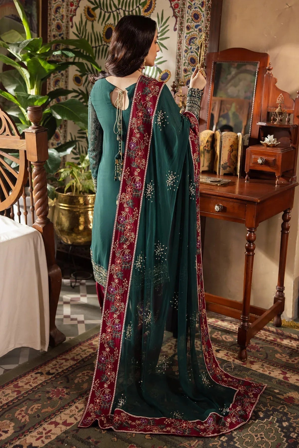 Nureh | Alfaaz Formals |  NL-74 MAHROO - Aqsa Fabrics