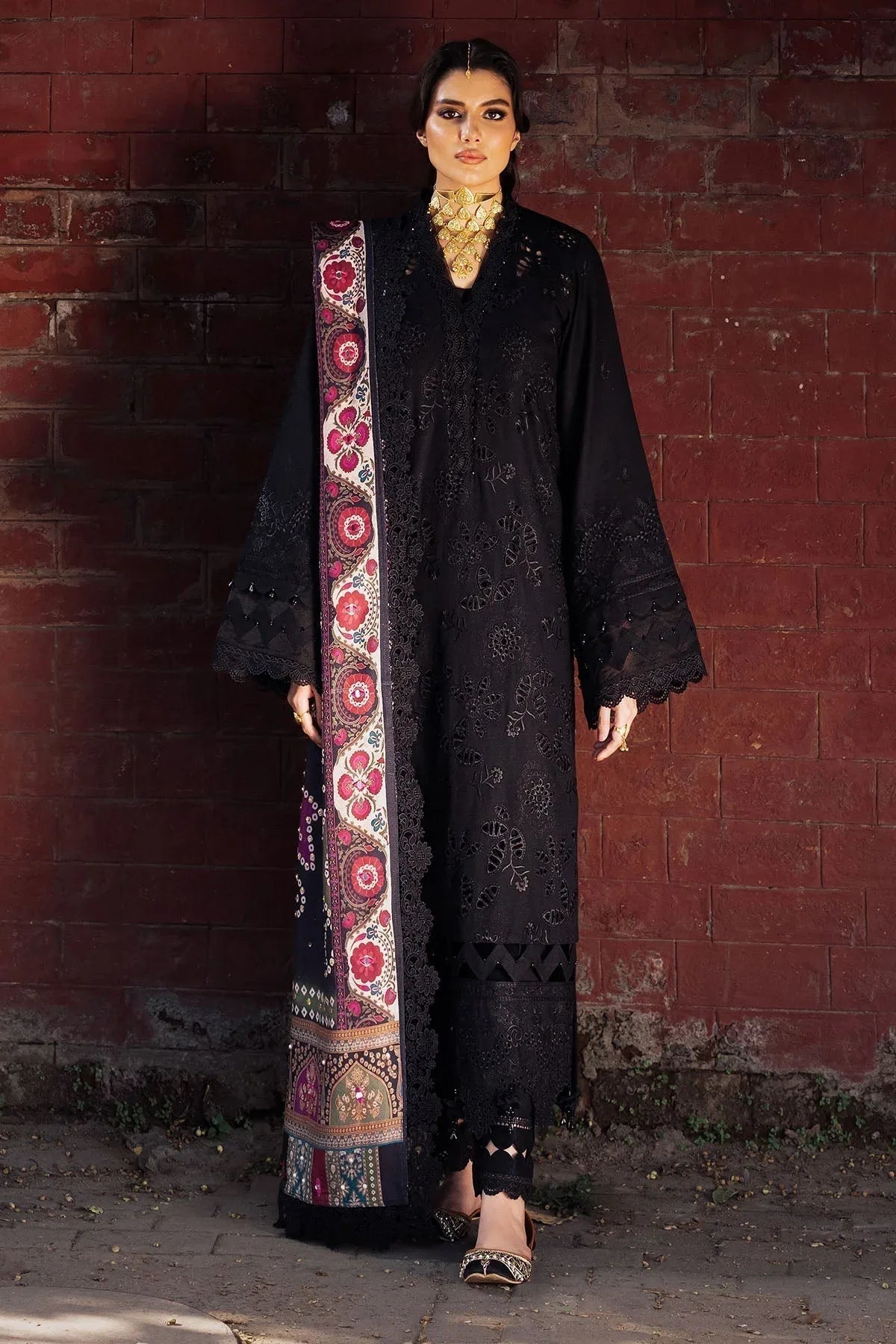 Nureh | Bazaar Winter 24 |  NE-115 - Aqsa Fabrics