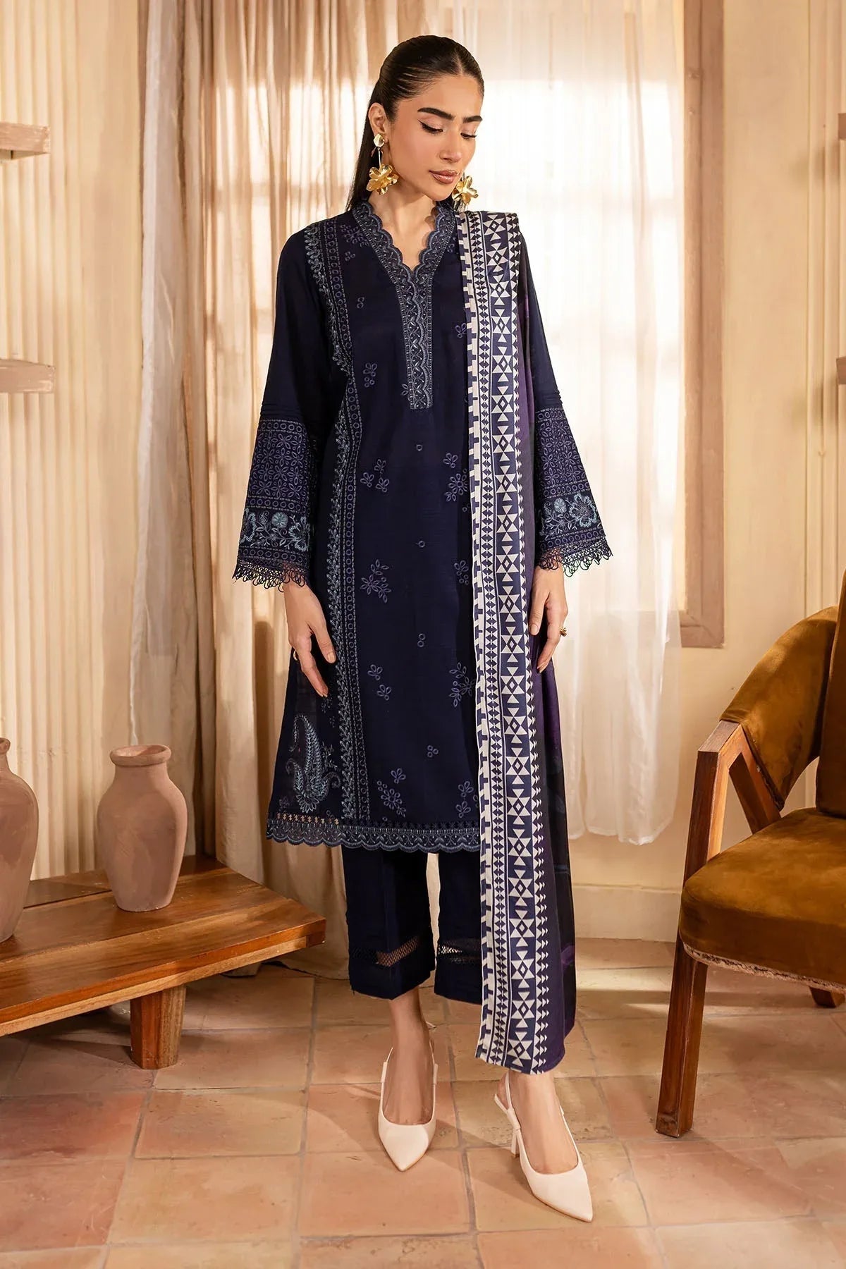 Nureh | Shades of Winter |  NP-582 - Aqsa Fabrics