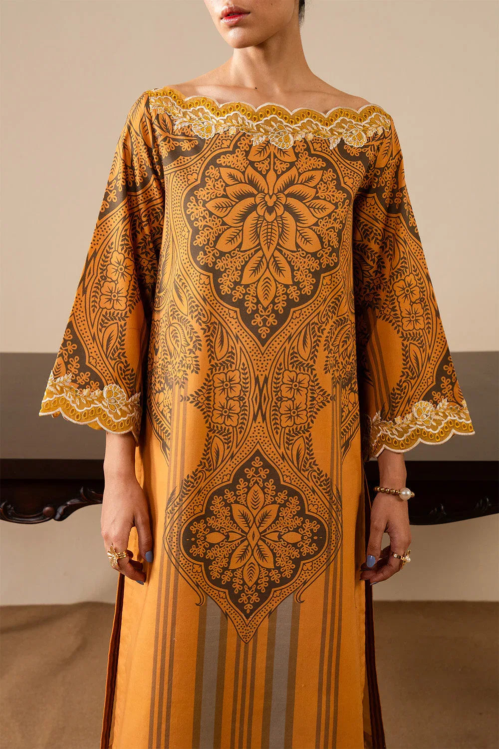 Maryum N Maria | Floren Lawn | IRIS - Aqsa Fabrics
