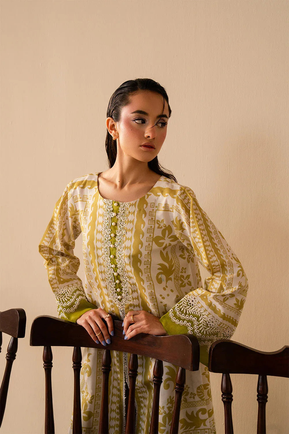 Maryum N Maria | Floren Lawn | ILLIANA - Aqsa Fabrics