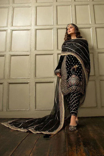 Sobia Nazir | Nur Wedding Formals 23 | Des 04 - Aqsa Fabrics