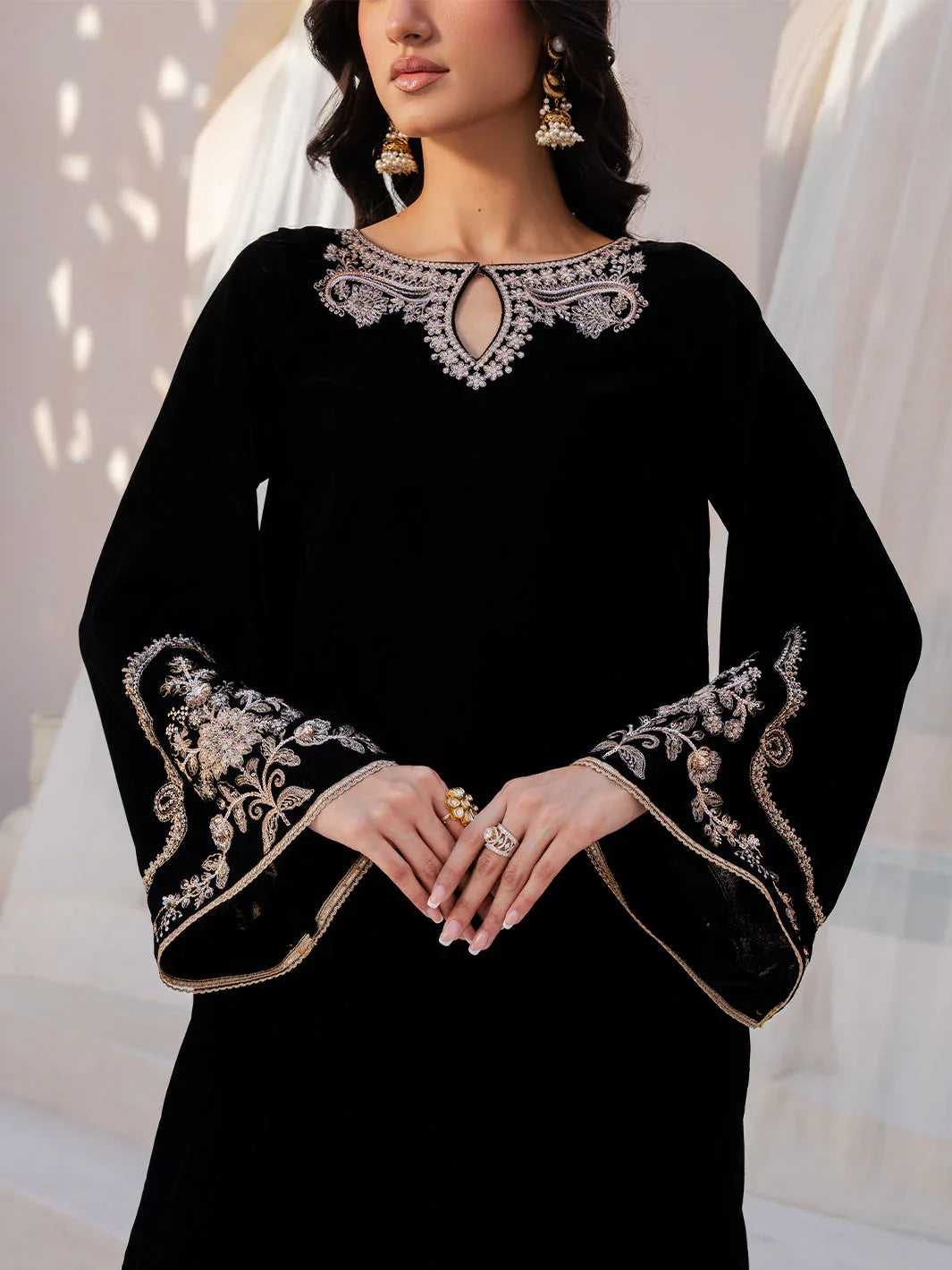 Izel | Le Tresor Formals | Orabel - Aqsa Fabrics