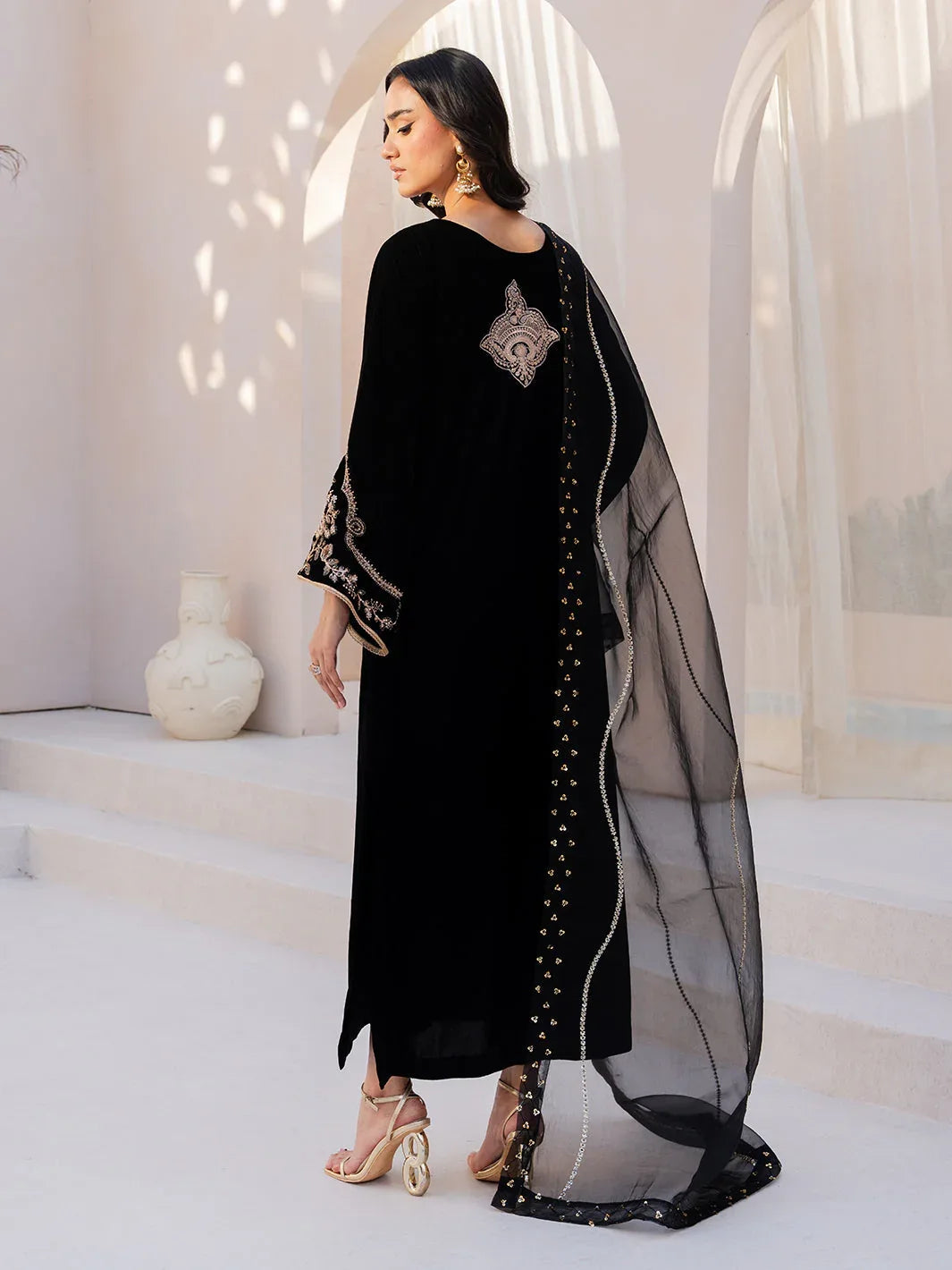 Izel | Le Tresor Formals | Orabel - Aqsa Fabrics