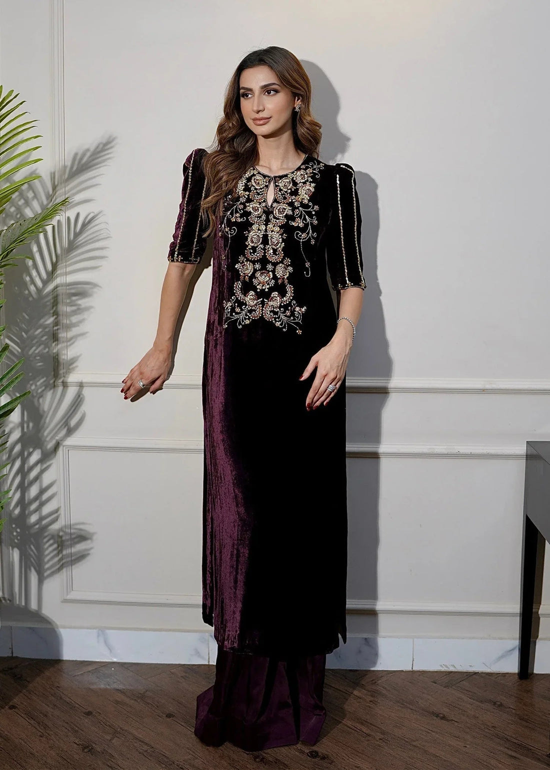 Mahum Asad | Voila Velvets | Jade - Aqsa Fabrics