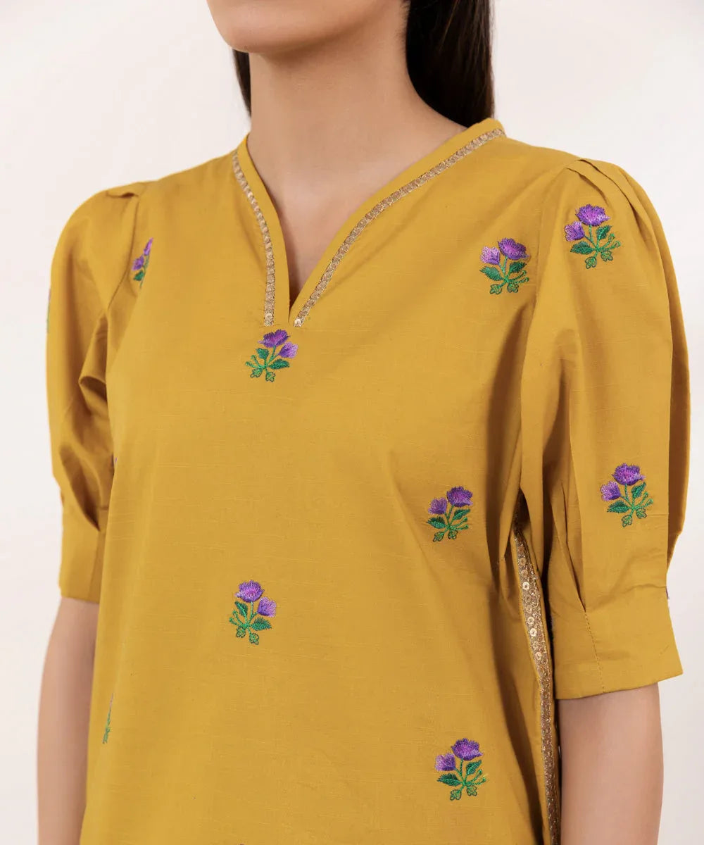 Sapphire | Intermix 2024 | Cambric Suit S-02 - Aqsa Fabrics