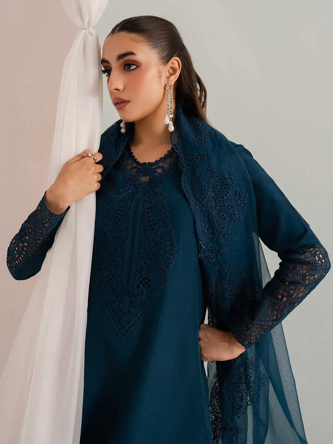 Izel | The Silk Chapter | Pebble - Aqsa Fabrics