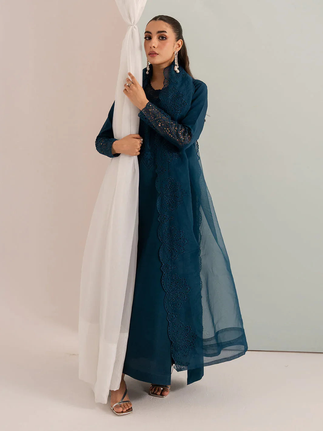 Izel | The Silk Chapter | Pebble - Aqsa Fabrics