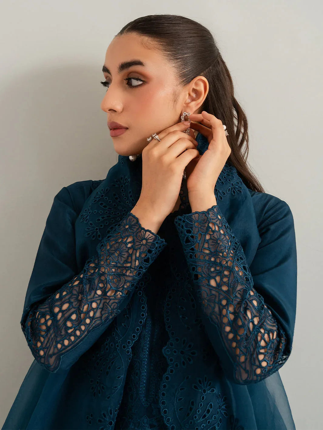 Izel | The Silk Chapter | Pebble - Aqsa Fabrics