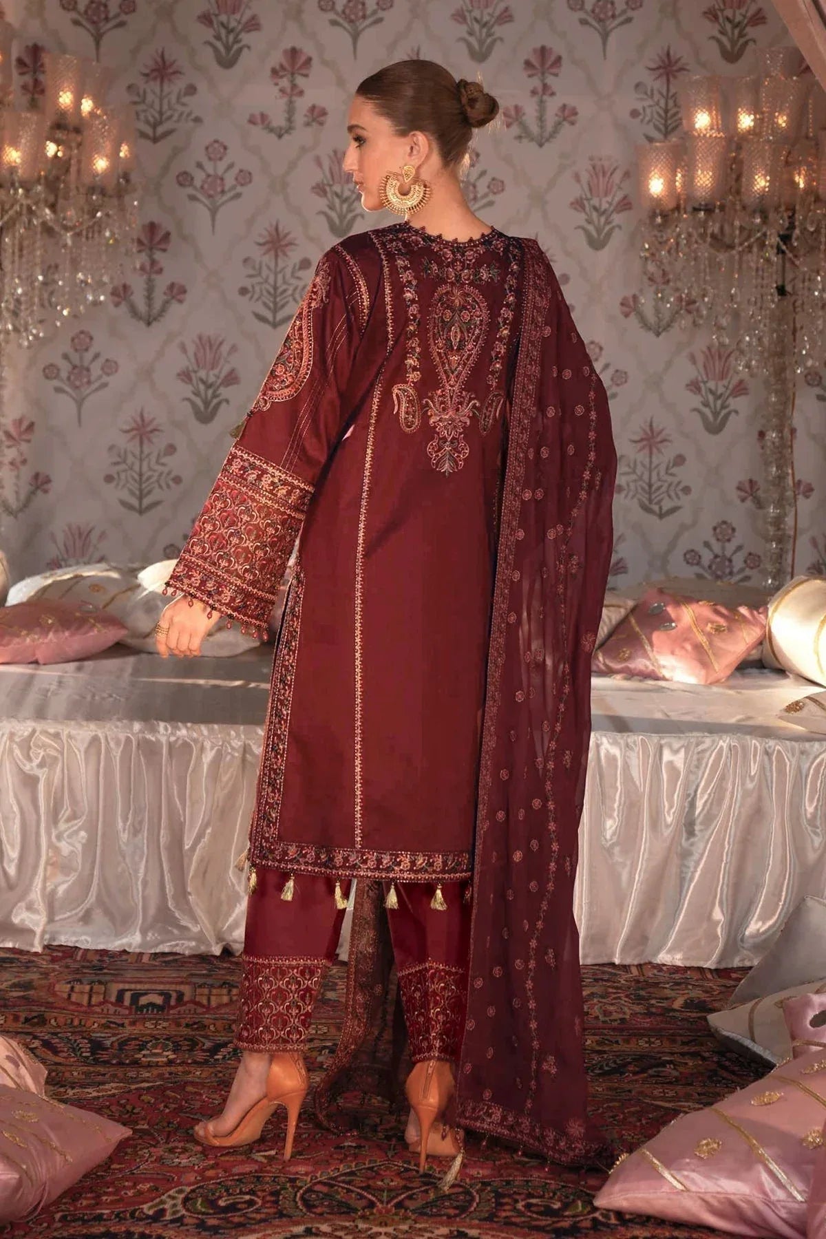 Alizeh | Rawayat Luxury Lawn 24 | Afreen - Aqsa Fabrics