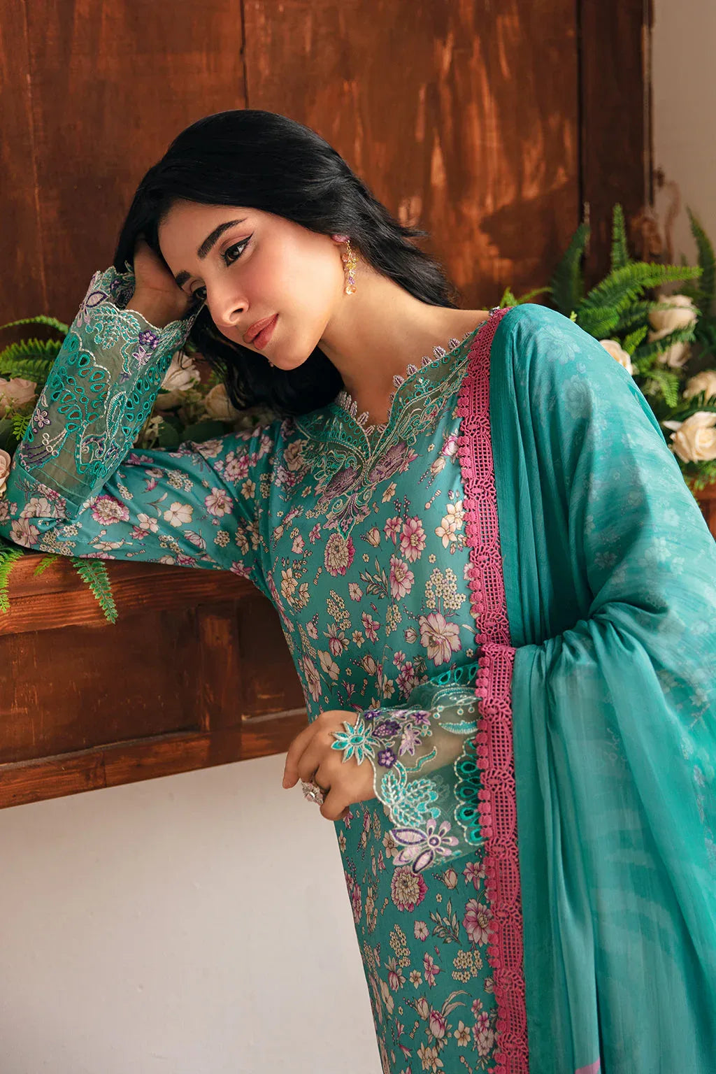 Ramsha | Rangrez Lawn Collection | N-402 - Aqsa Fabrics