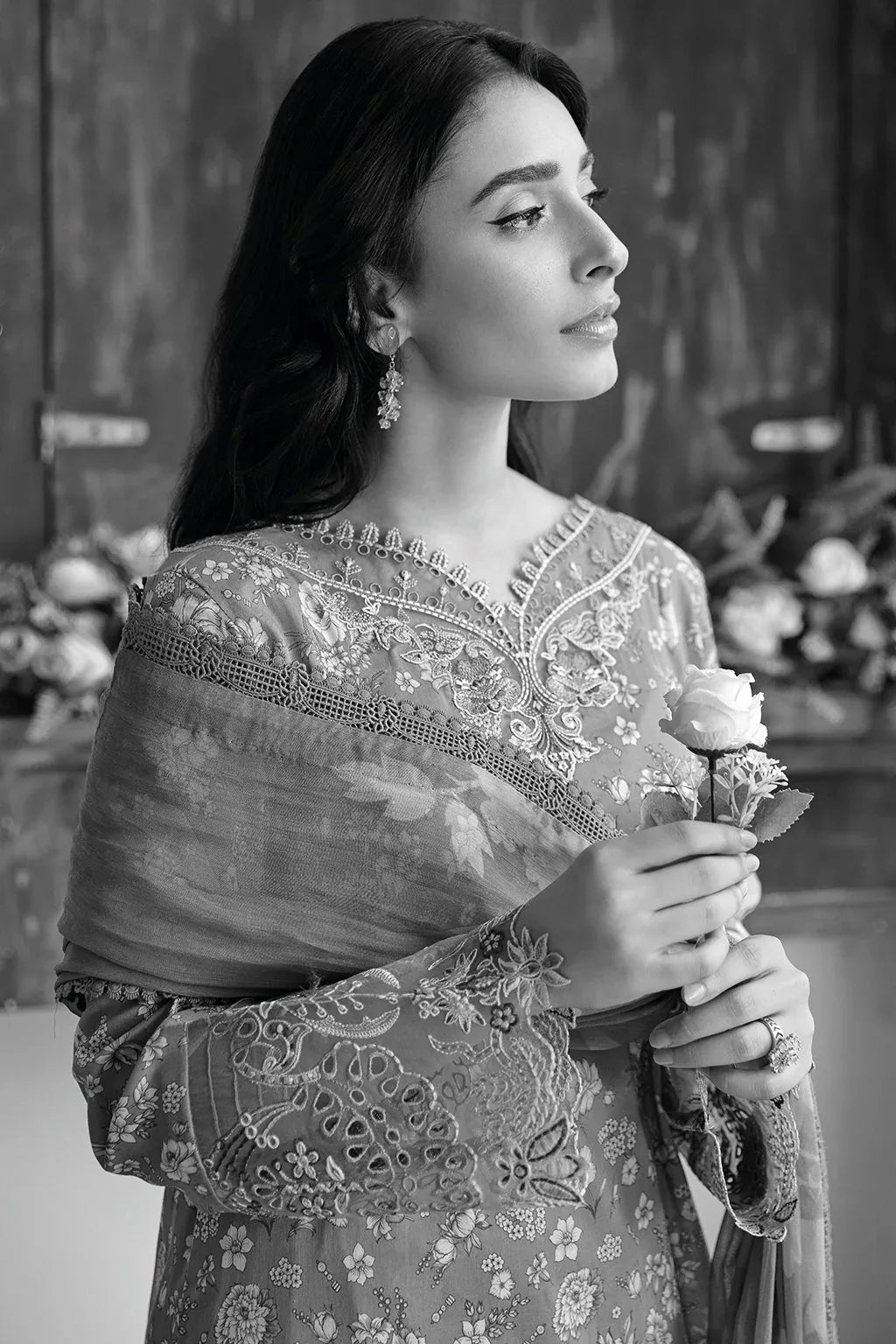 Ramsha | Rangrez Lawn Collection | N-402 - Aqsa Fabrics