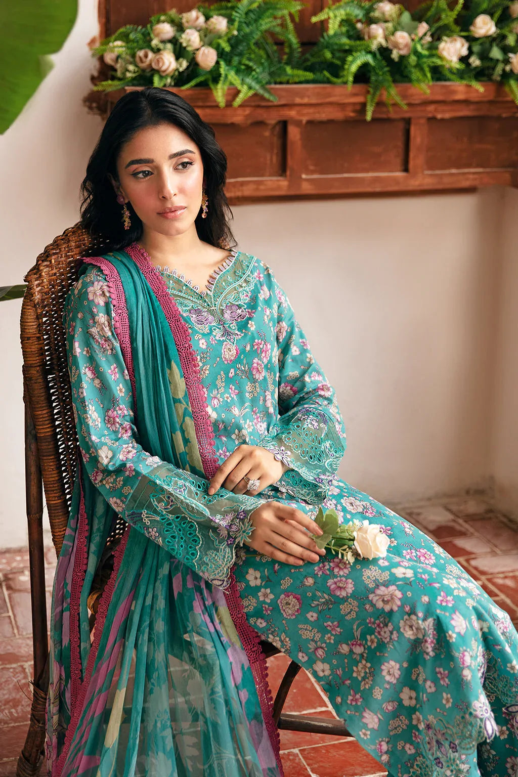 Ramsha | Rangrez Lawn Collection | N-402 - Aqsa Fabrics