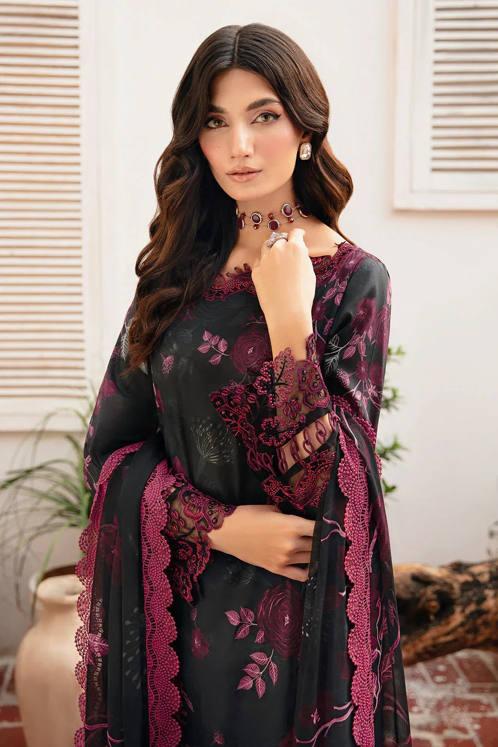 Ramsha | Rangrez Lawn Collection | N-401 - Aqsa Fabrics