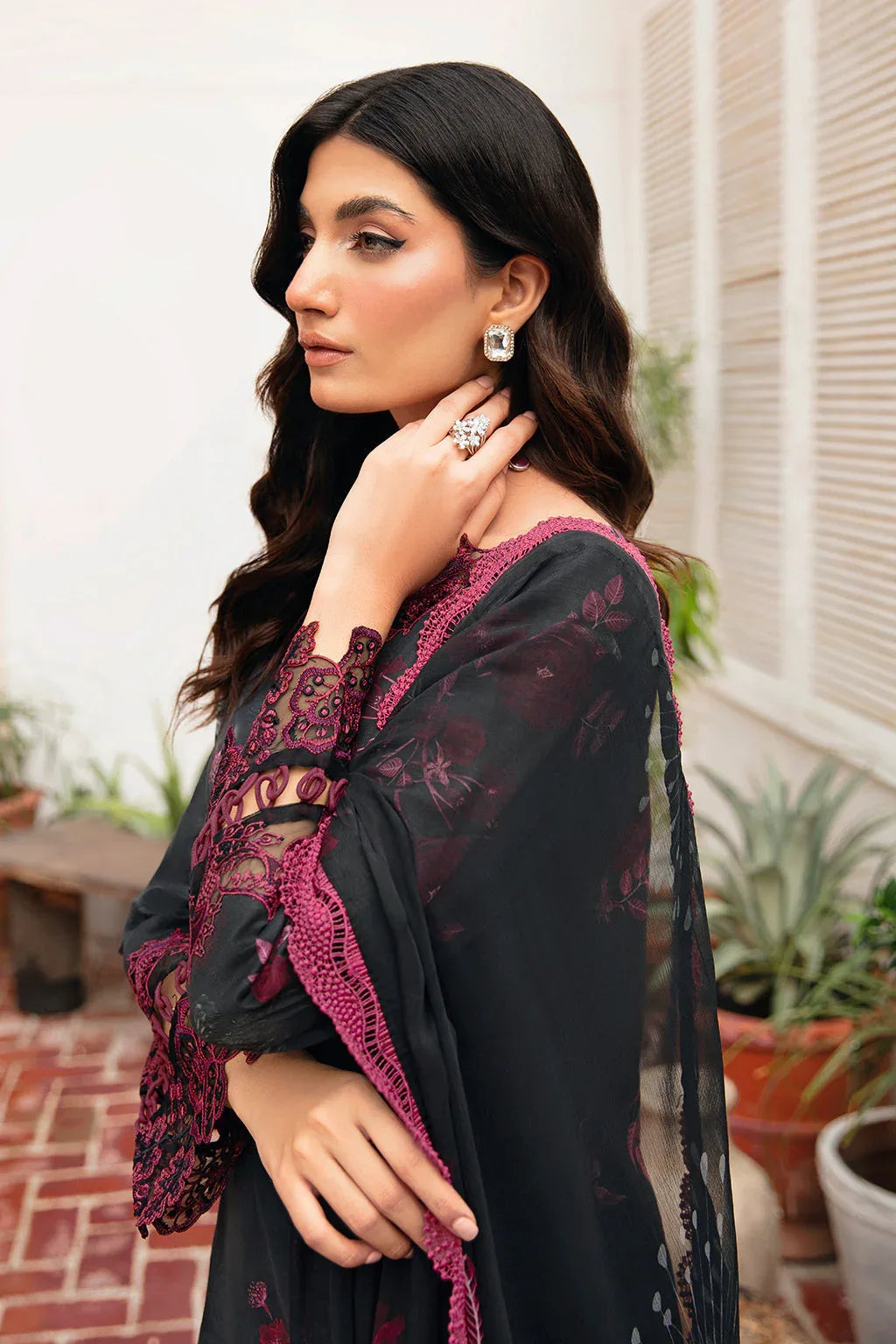 Ramsha | Rangrez Lawn Collection | N-401 - Aqsa Fabrics