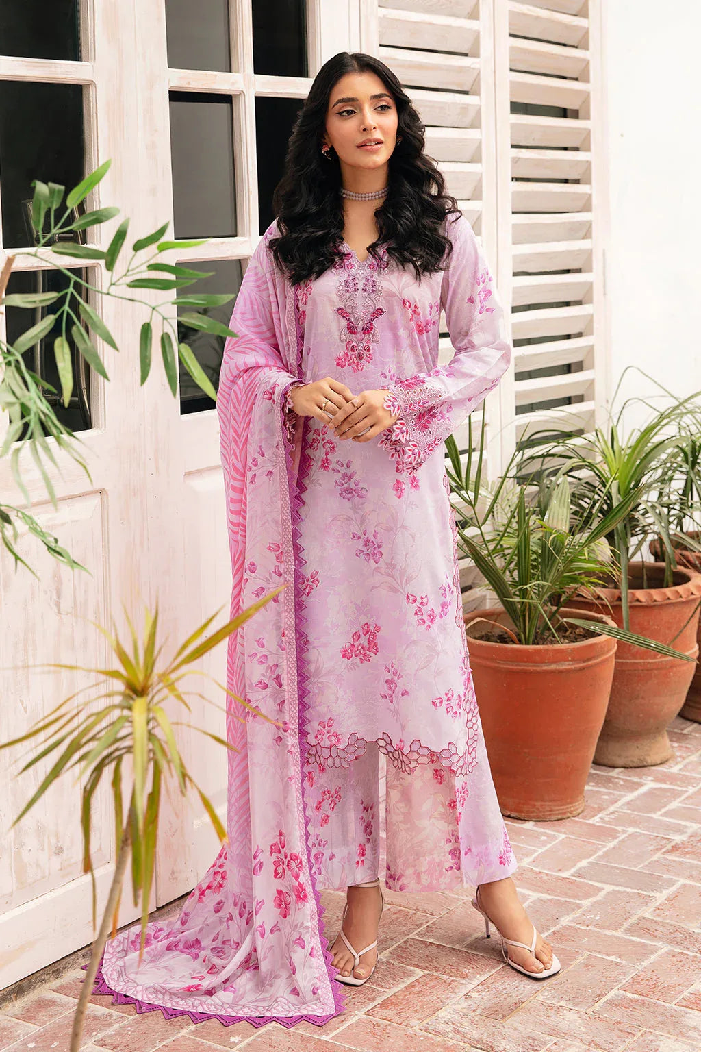 Ramsha | Rangrez Lawn Collection | N-405 - Aqsa Fabrics