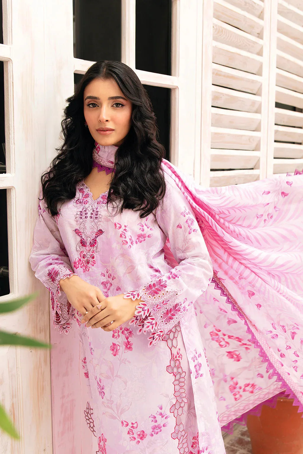 Ramsha | Rangrez Lawn Collection | N-405 - Aqsa Fabrics