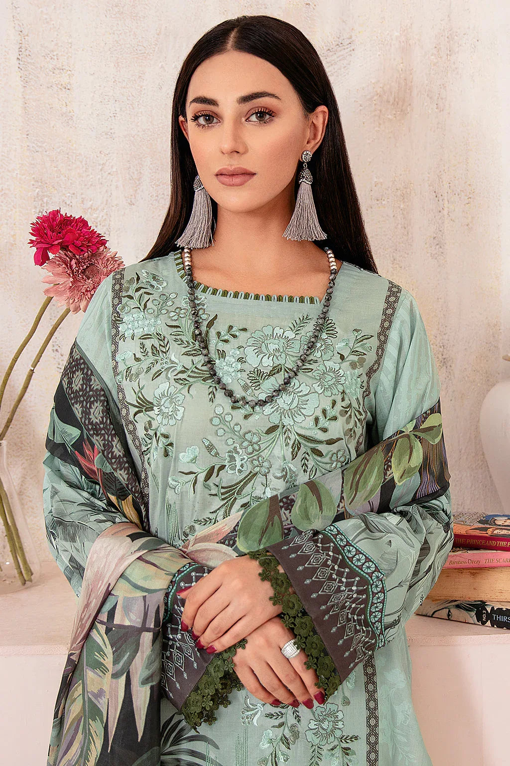 Ramsha | Rangrez Lawn Collection | N-301 - Aqsa Fabrics