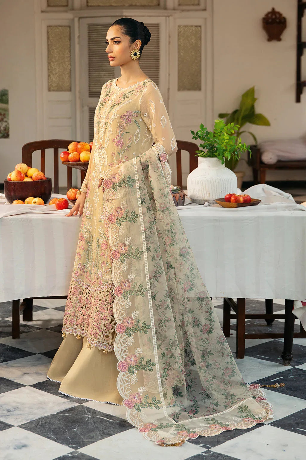 Ramsha | Dastak Luxury Chiffon Collection |  Q-105 - Aqsa Fabrics