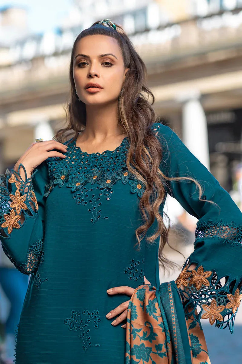 Rangrasiya | Carnation Winter Shawl | Erica - Aqsa Fabrics