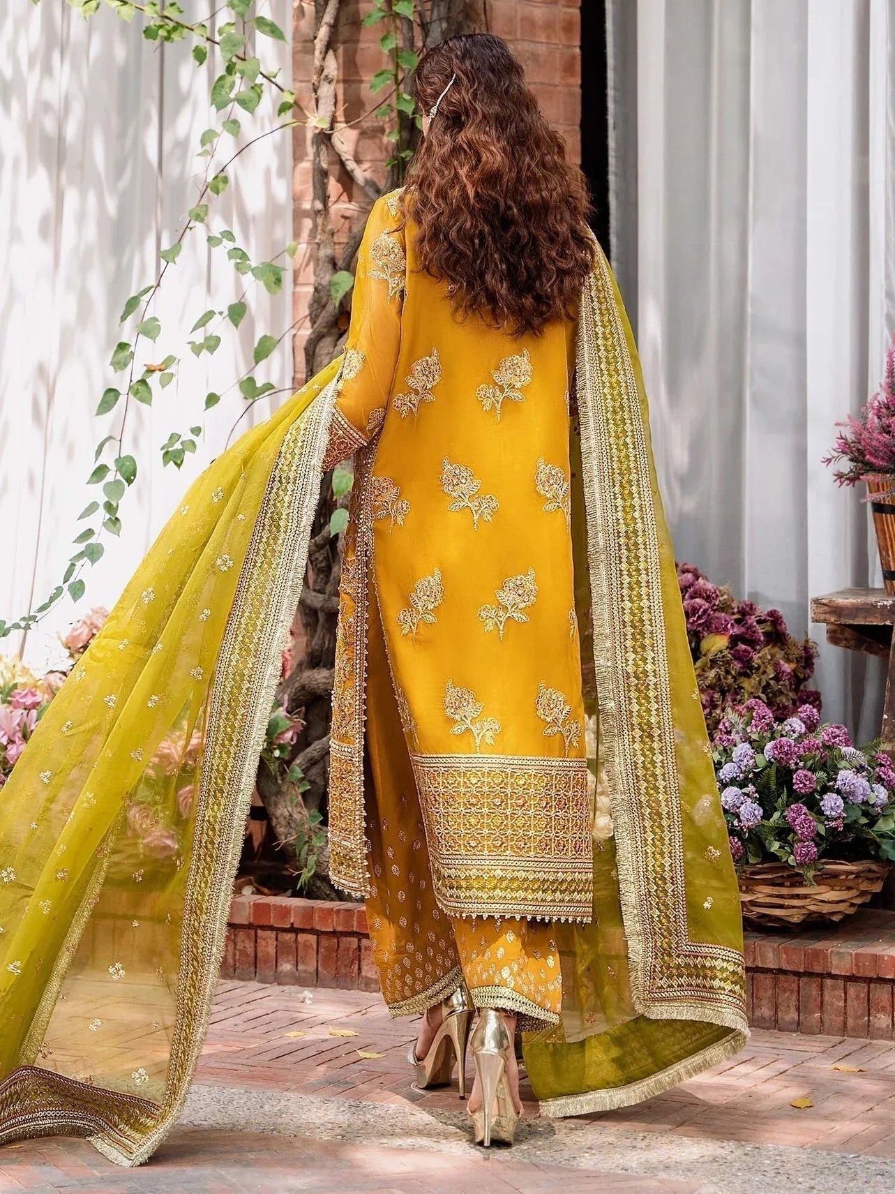 Akbar Aslam Mastani Embroidered Organza 3Pc Suit - ROHI - Aqsa Fabrics