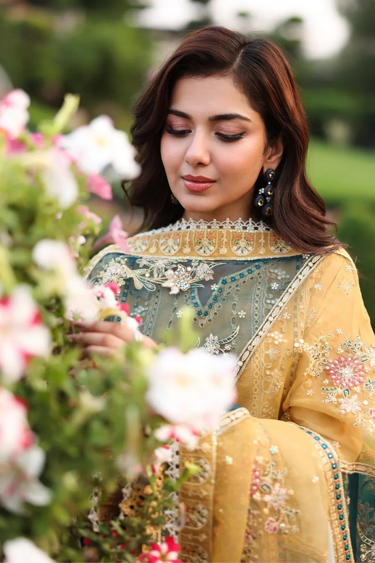 Imrozia Premium | Hayam Luxury Lawn 25 | SL 92 SHAKIRA - Aqsa Fabrics