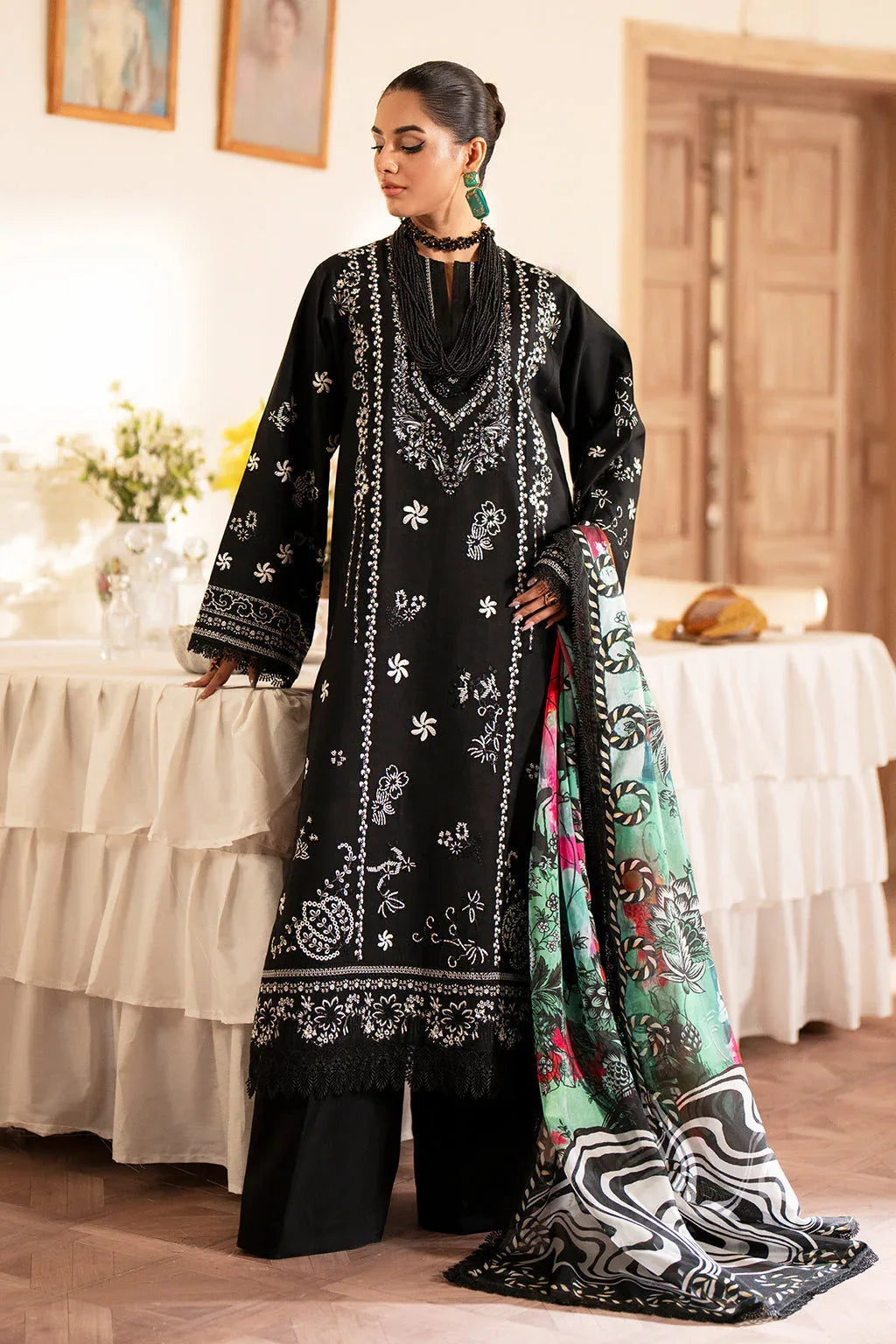 Saad Shaikh | Lumiere Winter |  D-06 Seina - Aqsa Fabrics