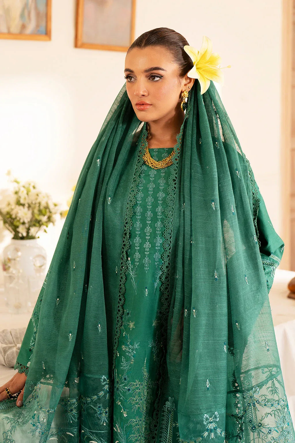 Saad Shaikh | Lumiere Winter |  D-08 Opalo - Aqsa Fabrics