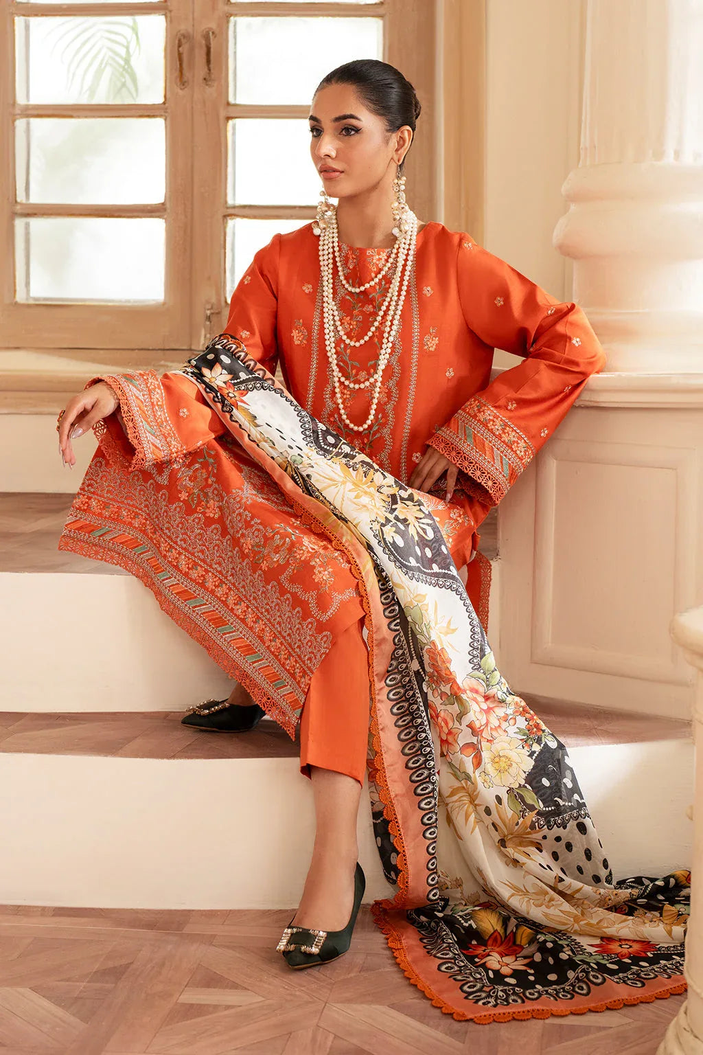 Saad Shaikh | Lumiere Winter |  D-02 Zenith - Aqsa Fabrics