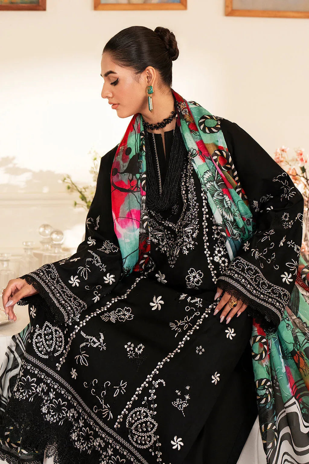 Saad Shaikh | Lumiere Winter |  D-06 Seina - Aqsa Fabrics