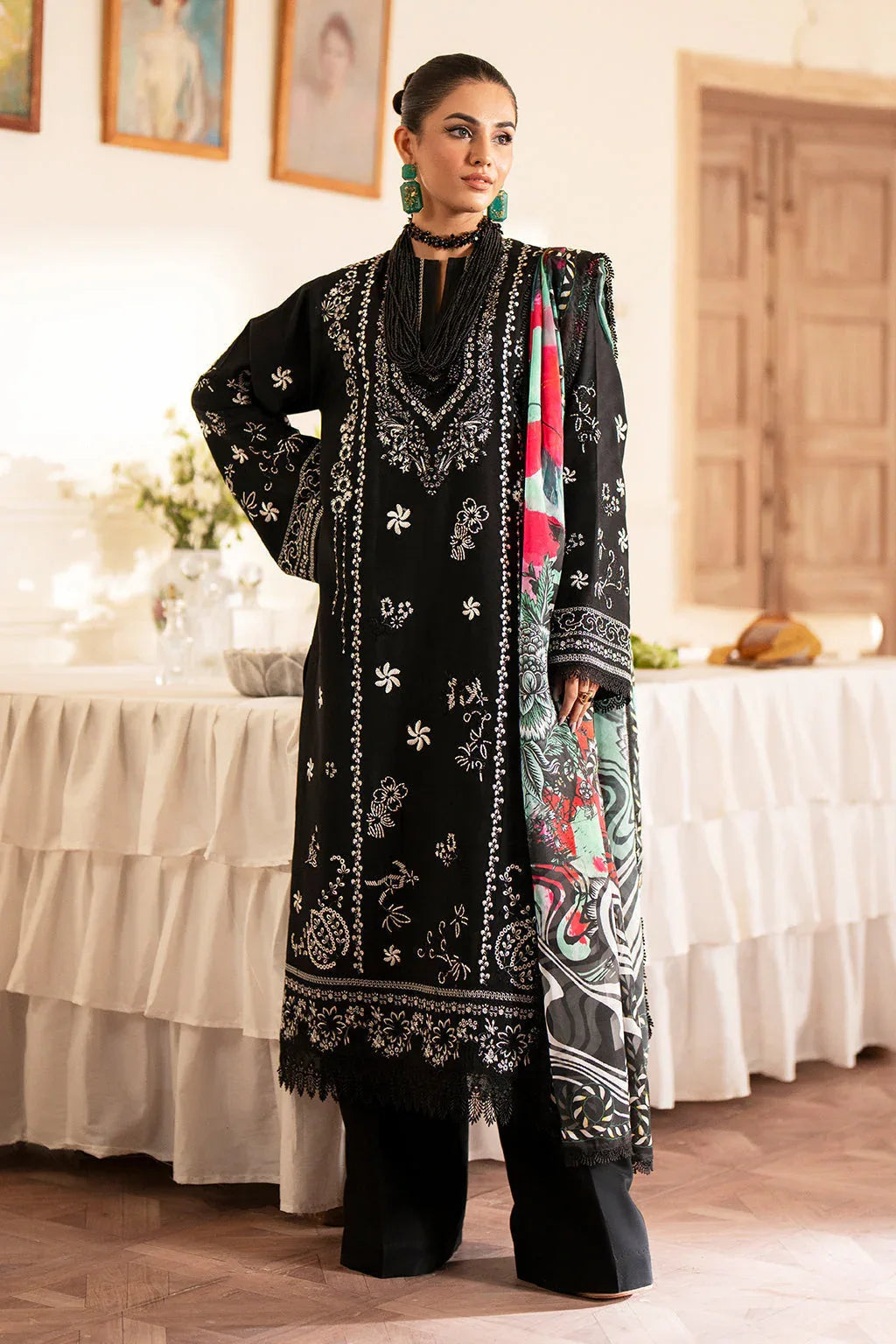 Saad Shaikh | Lumiere Winter |  D-06 Seina - Aqsa Fabrics