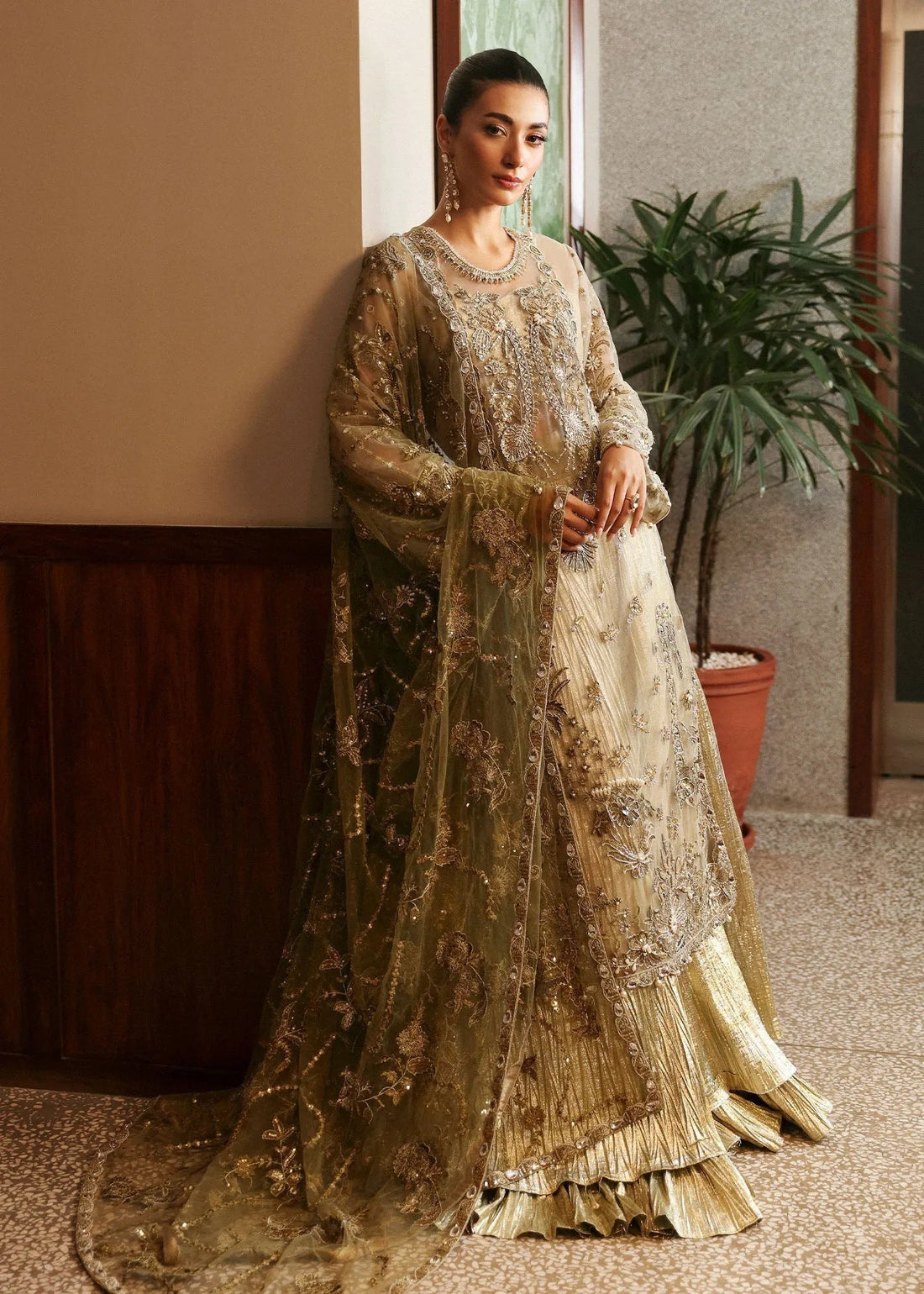 Sadaf Fawad Khan | Late Checkout at the Fred | Olea - Aqsa Fabrics