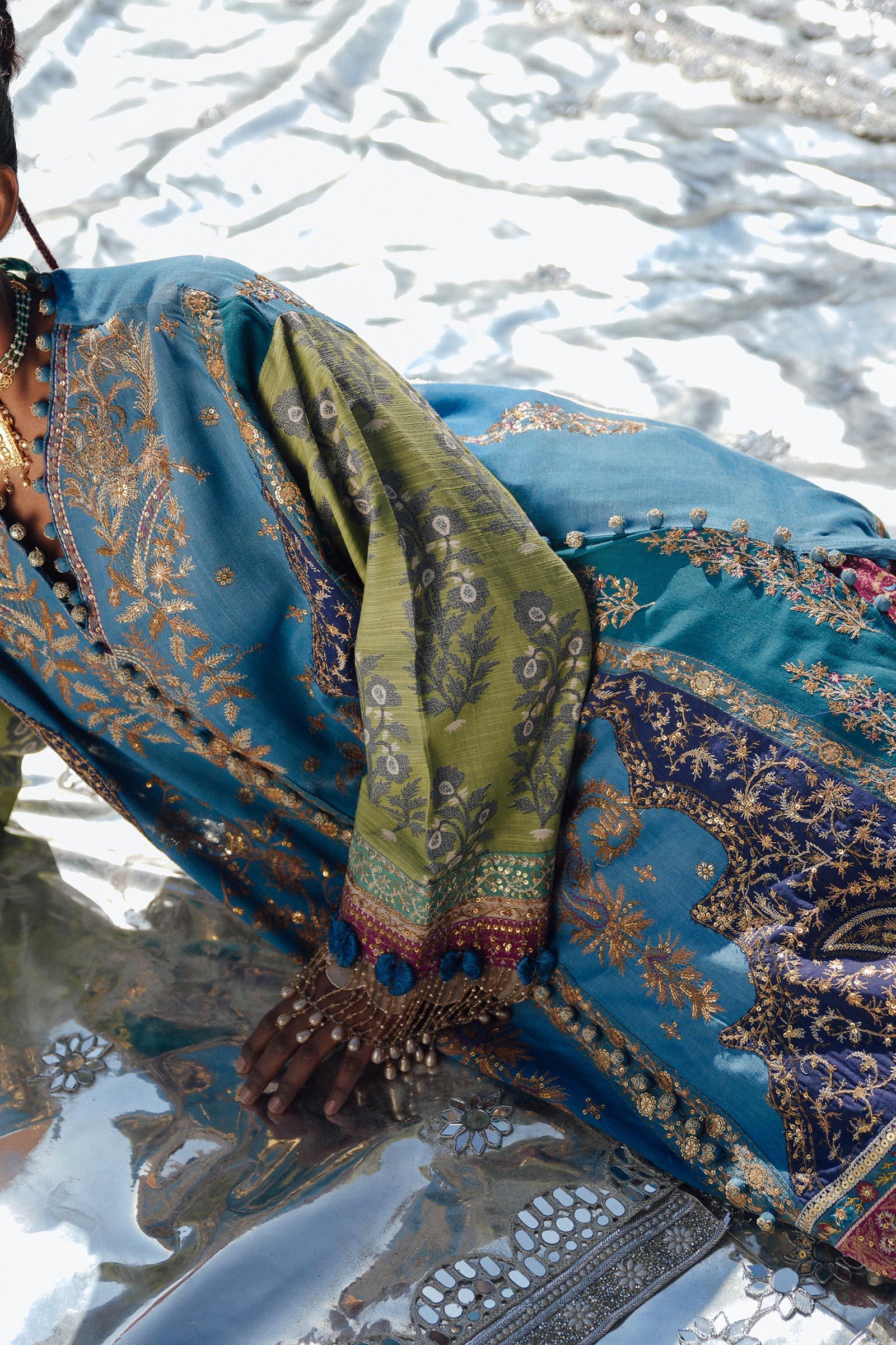 Sana Safinaz | Winter Shawl 24 | S241-002B-3CP - Aqsa Fabrics