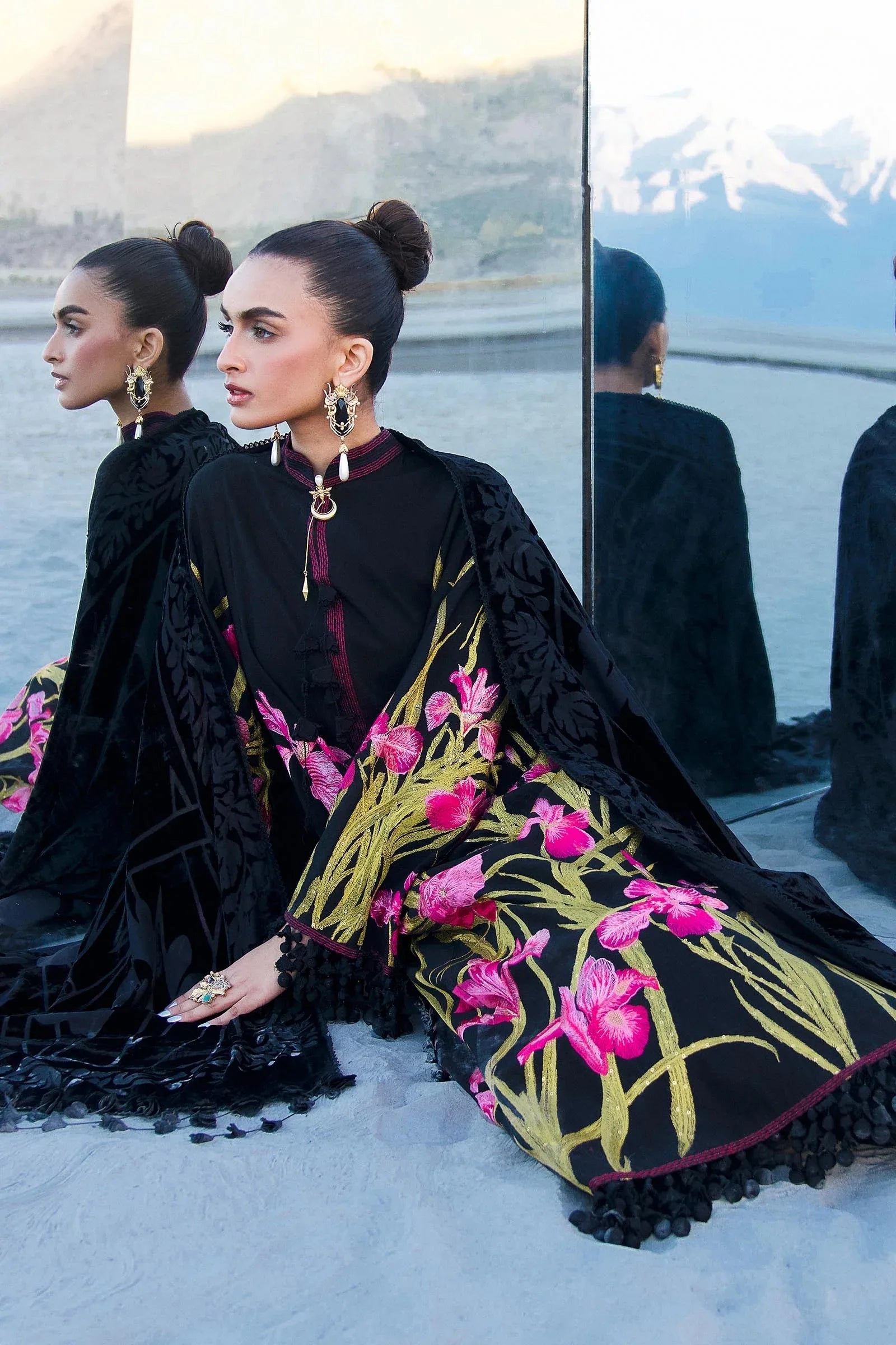 Sana Safinaz | Winter Shawl 24 | S241-003A-3CP - Aqsa Fabrics