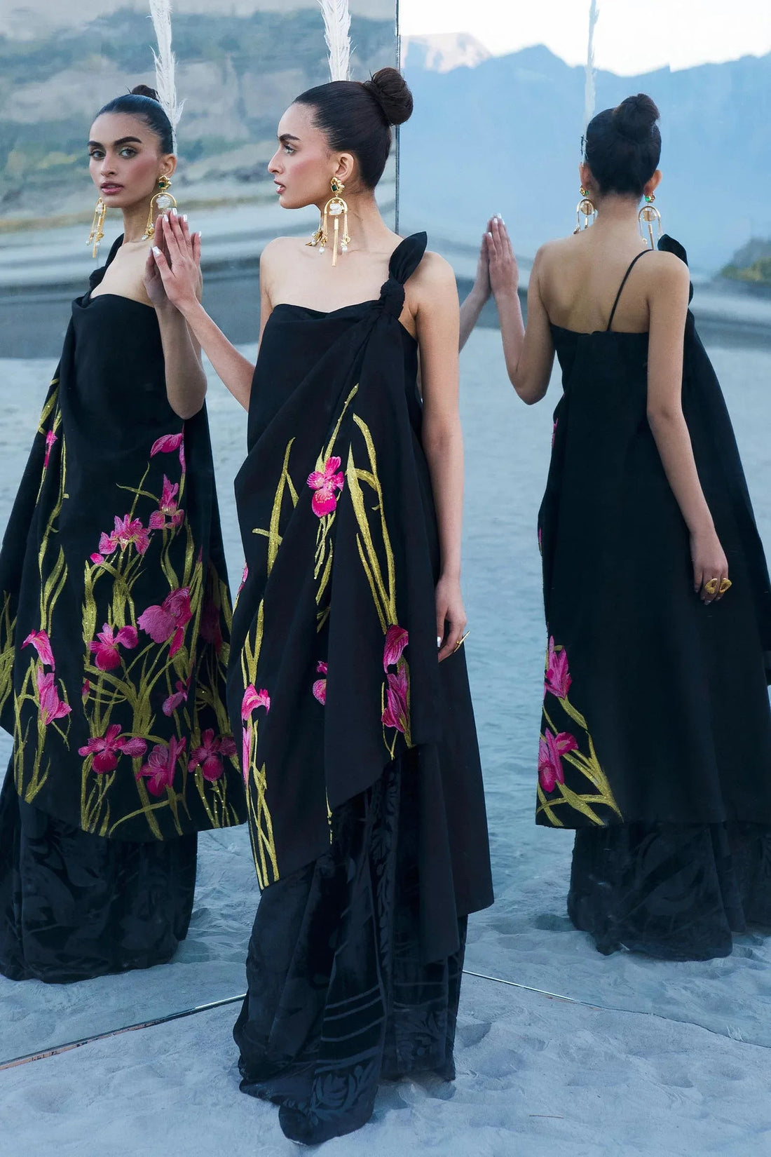 Sana Safinaz | Winter Shawl 24 | S241-003A-3CP - Aqsa Fabrics